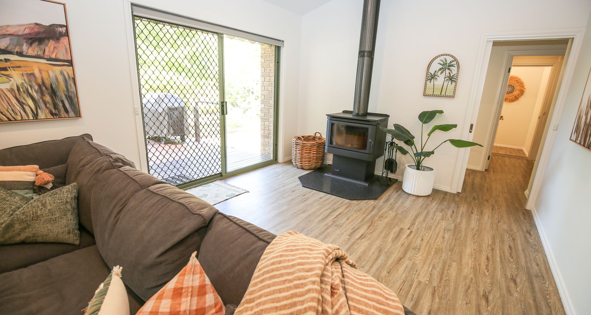 MYSTIC MOUNTAIN LODGE