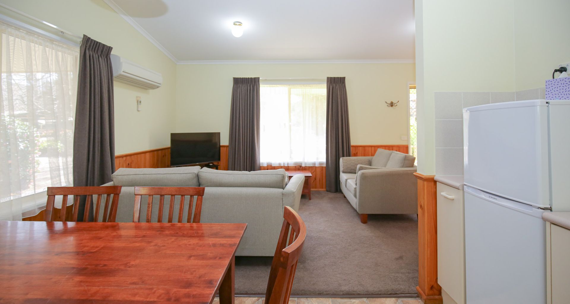 SILVER BIRCHES HOLIDAY VILLAGE – UNIT 10