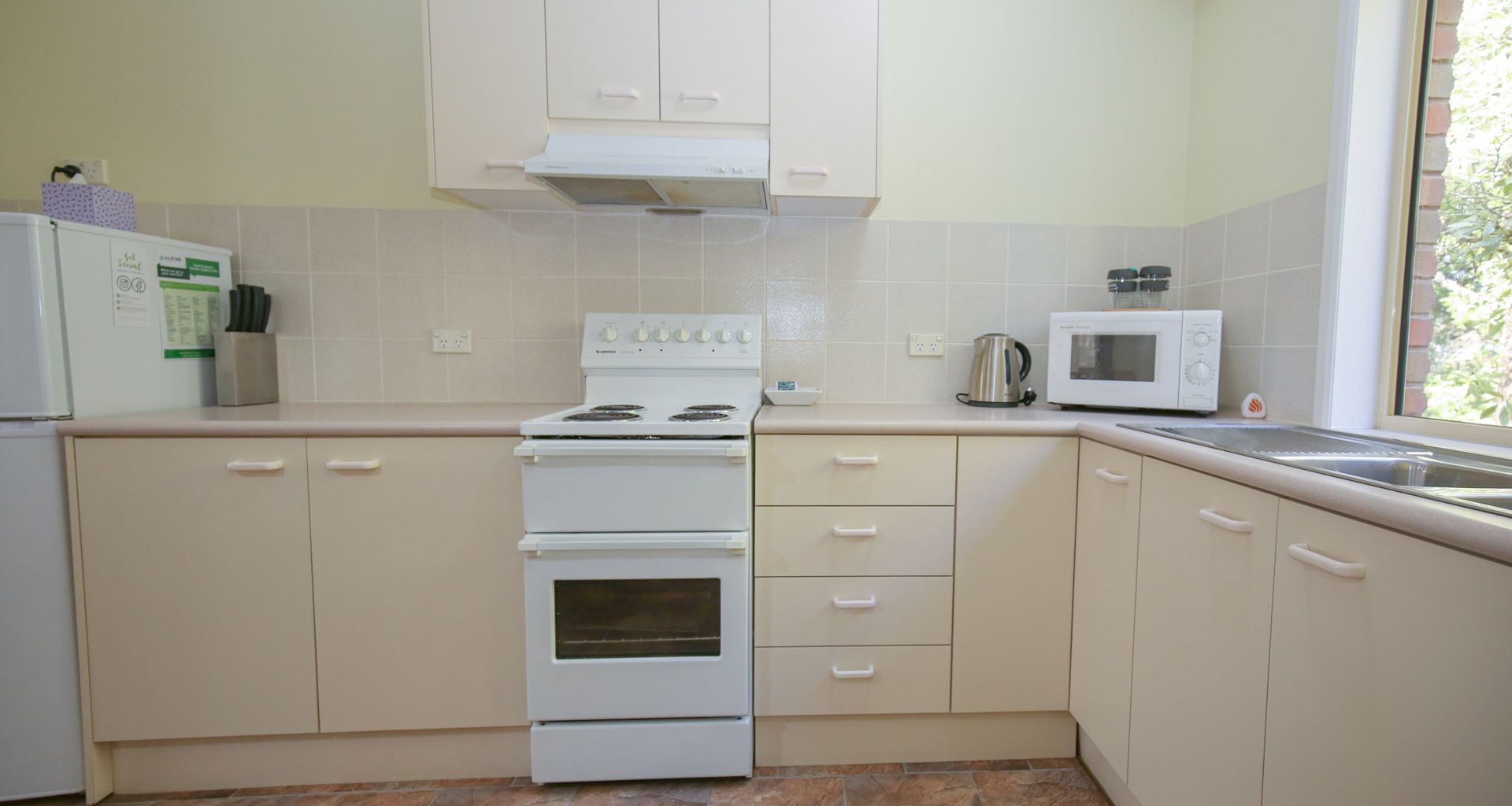 SILVER BIRCHES HOLIDAY VILLAGE – UNIT 10