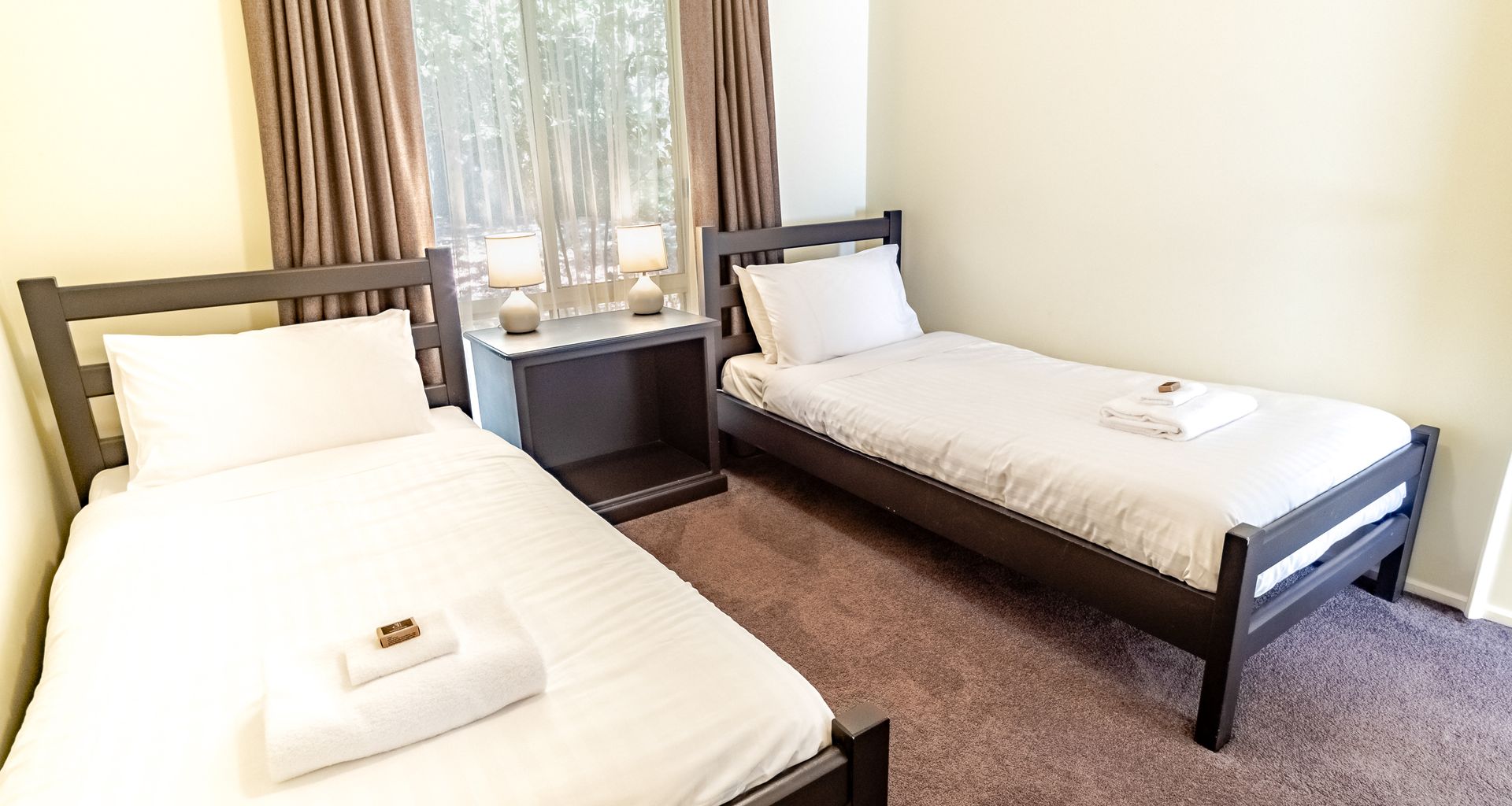 SILVER BIRCHES HOLIDAY VILLAGE – UNIT 10
