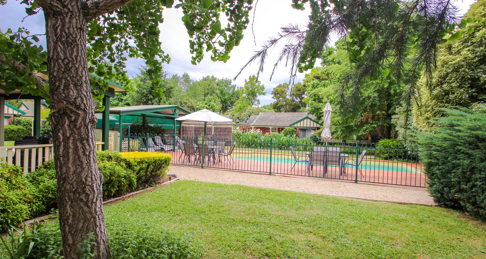 SILVER BIRCHES HOLIDAY VILLAGE – UNIT 10