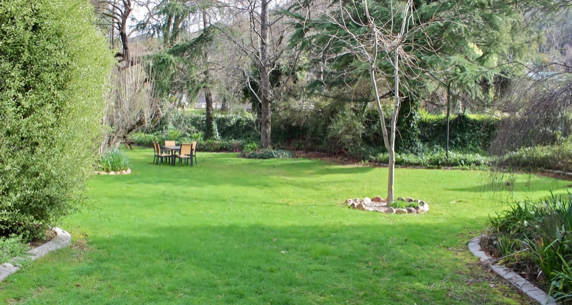 CEDAR HOLIDAY UNITS – APARTMENT 1