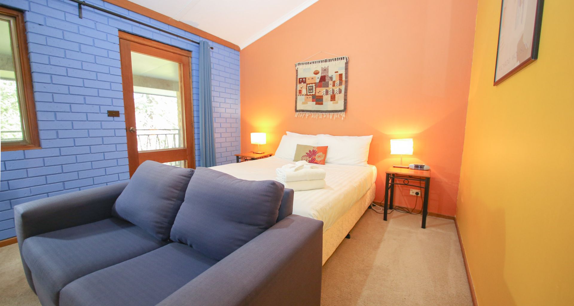 CEDAR HOLIDAY UNITS – APARTMENT 1