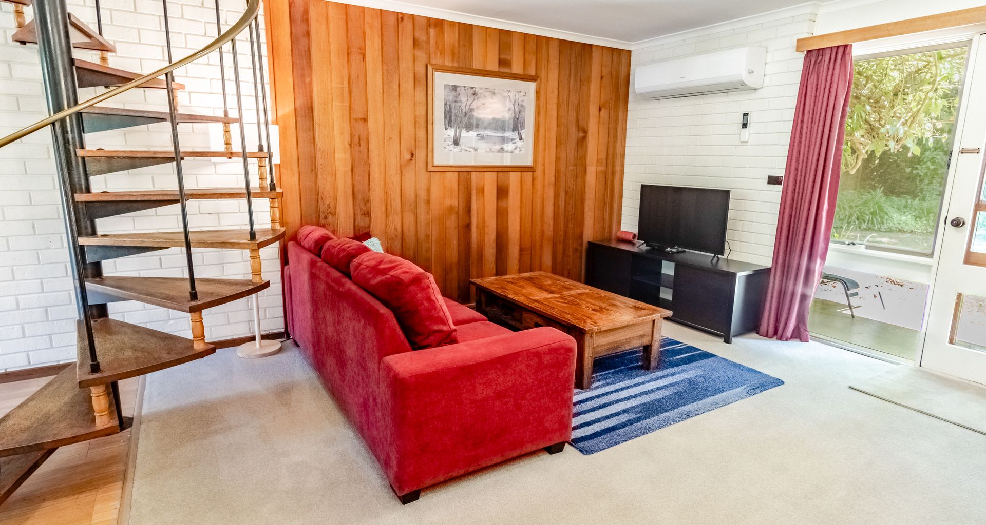 CEDAR HOLIDAY UNITS – APARTMENT 2