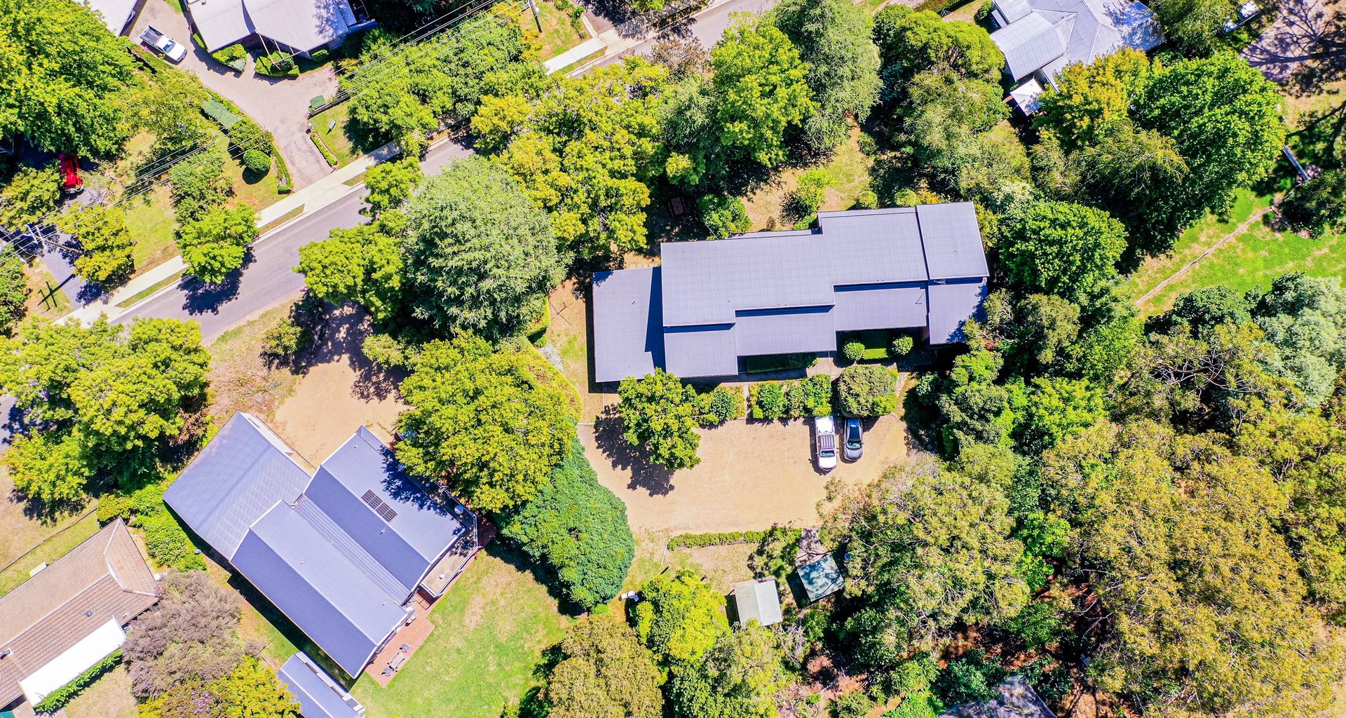 CEDAR HOLIDAY UNITS – APARTMENT 2