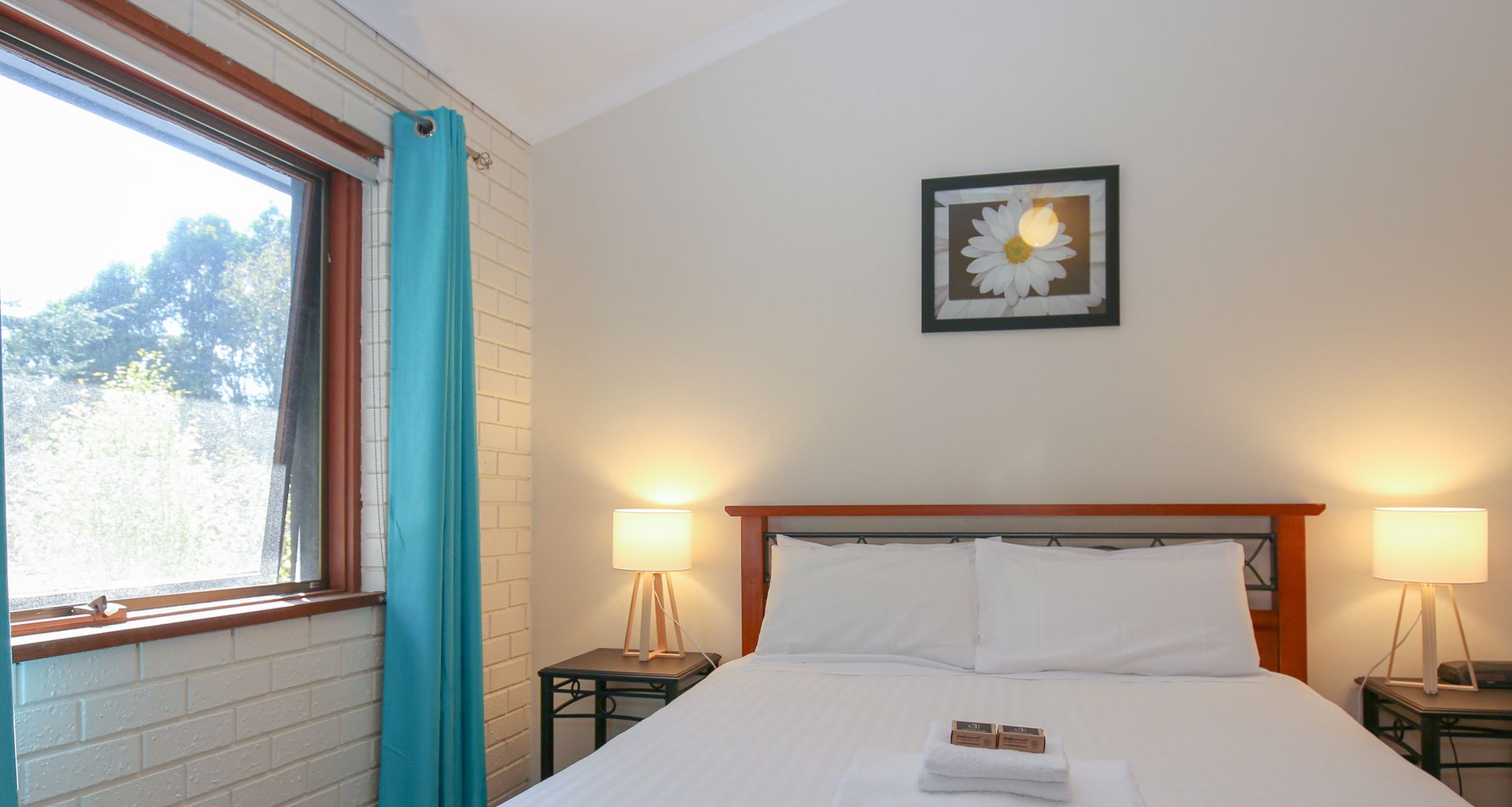 CEDAR HOLIDAY UNITS – APARTMENT 2