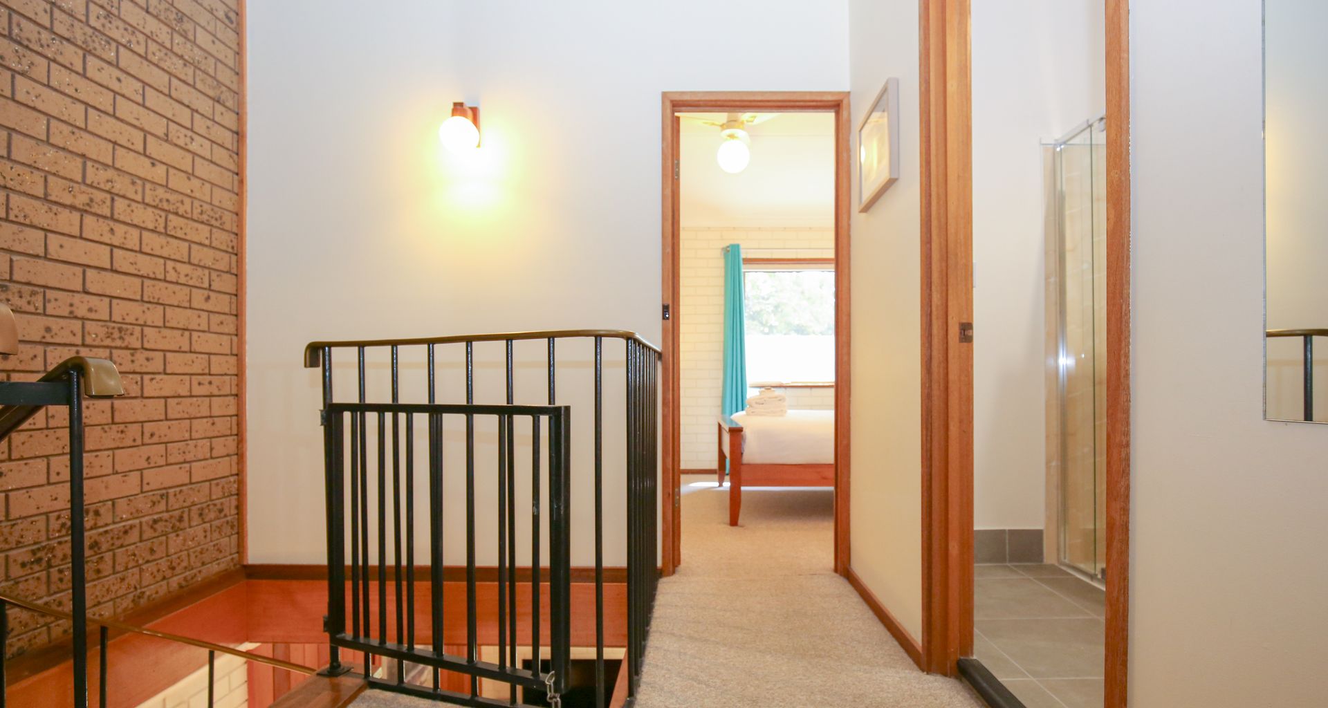 CEDAR HOLIDAY UNITS – APARTMENT 2