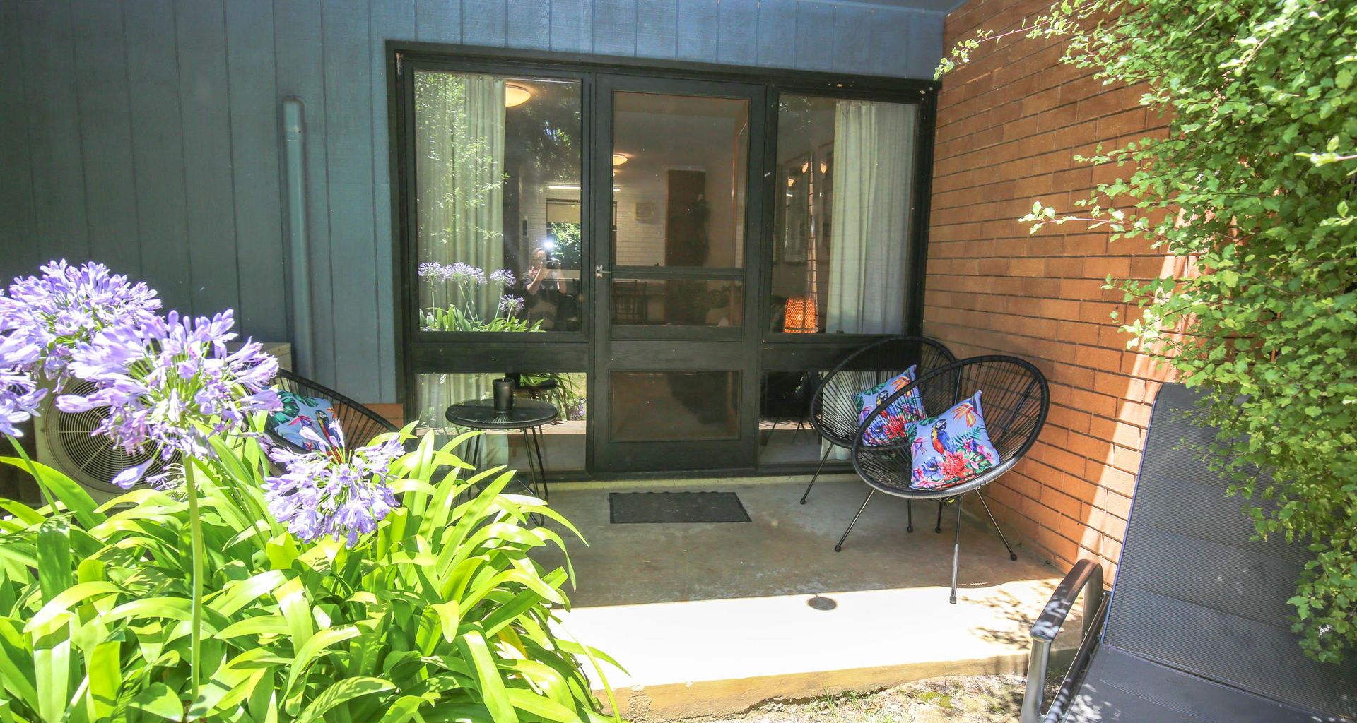 CEDAR HOLIDAY UNITS – APARTMENT 3