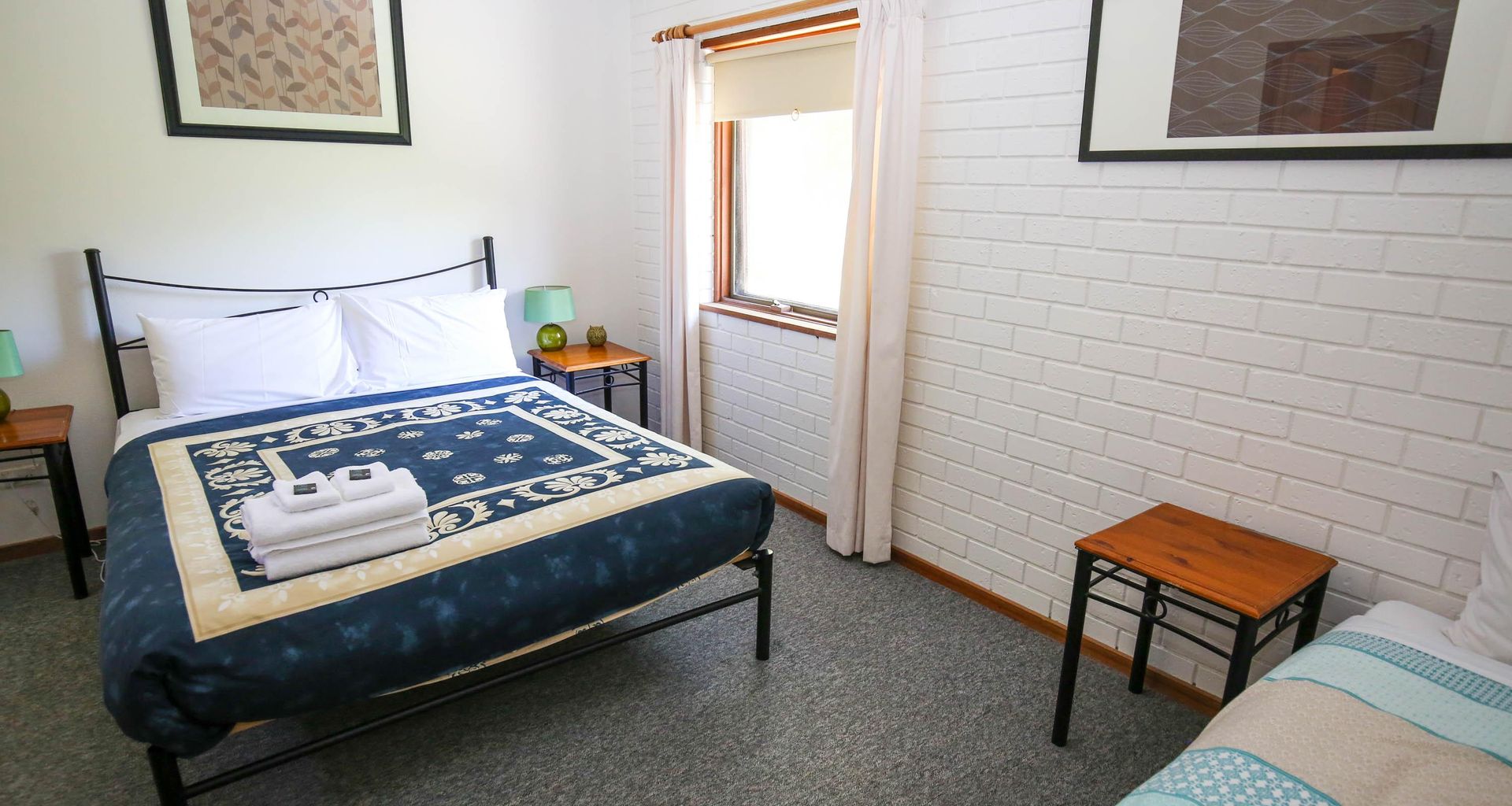 CEDAR HOLIDAY UNITS – APARTMENT 3