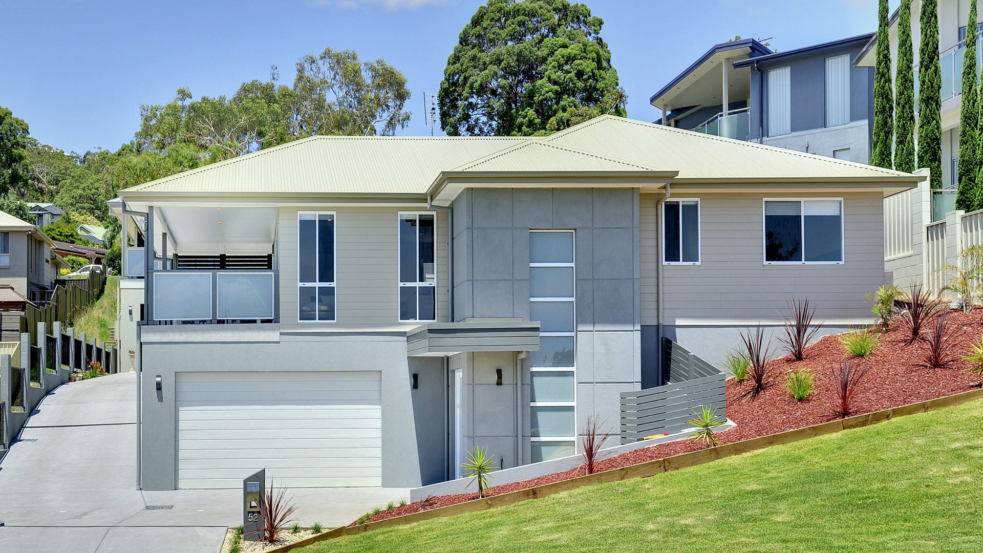 Signature House, 52 Saratoga Avenue