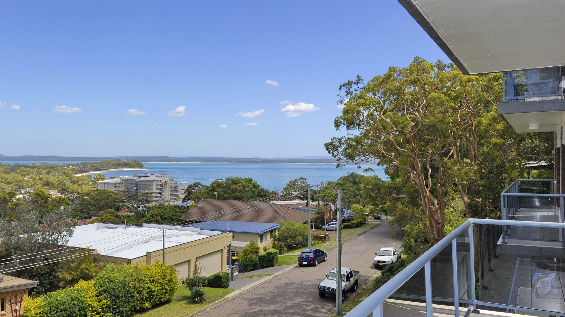 Adriana, 6/83-85 Ronald Avenue