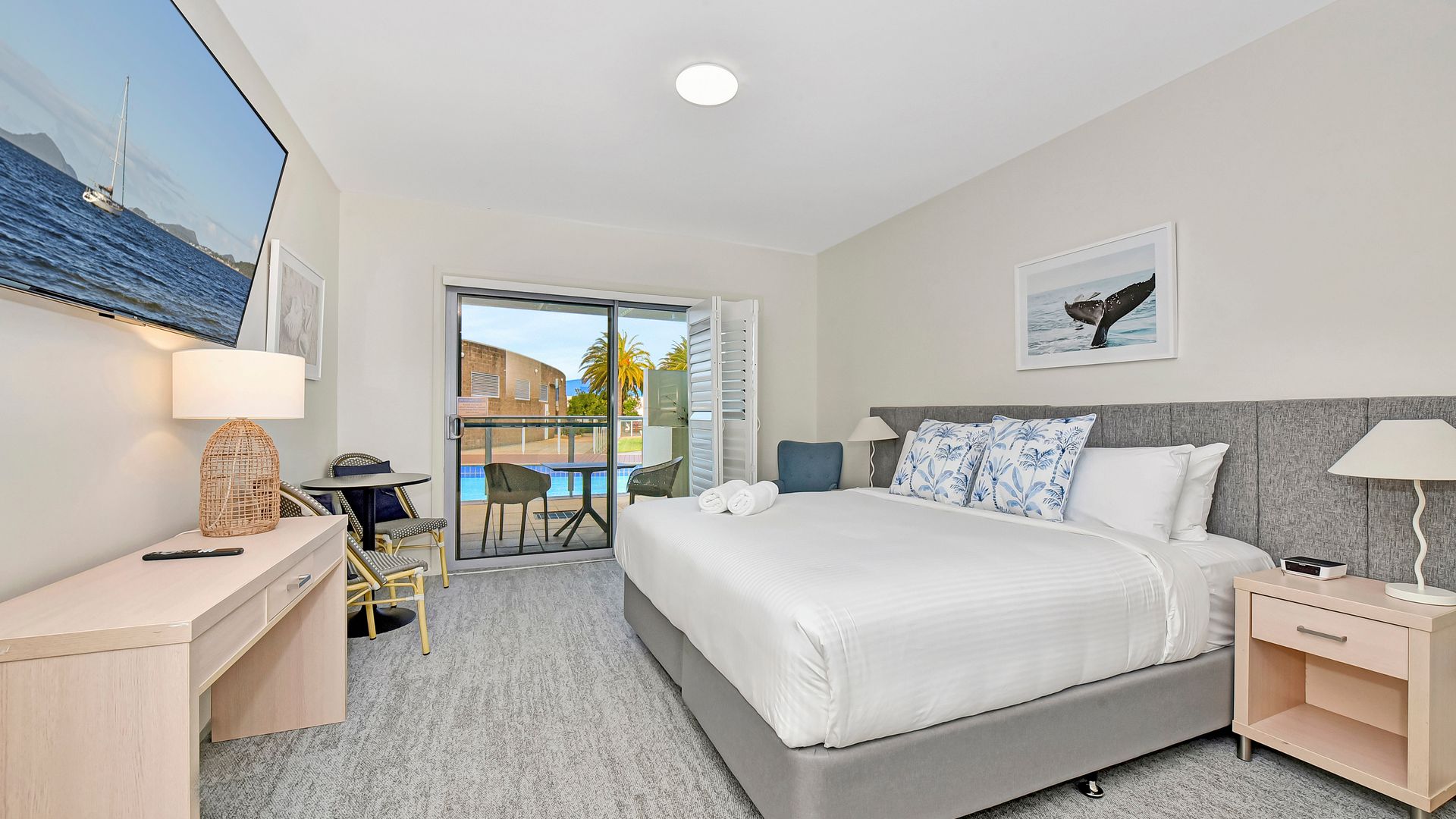 Pacific Blue Unit 175 Dual Swim Up B