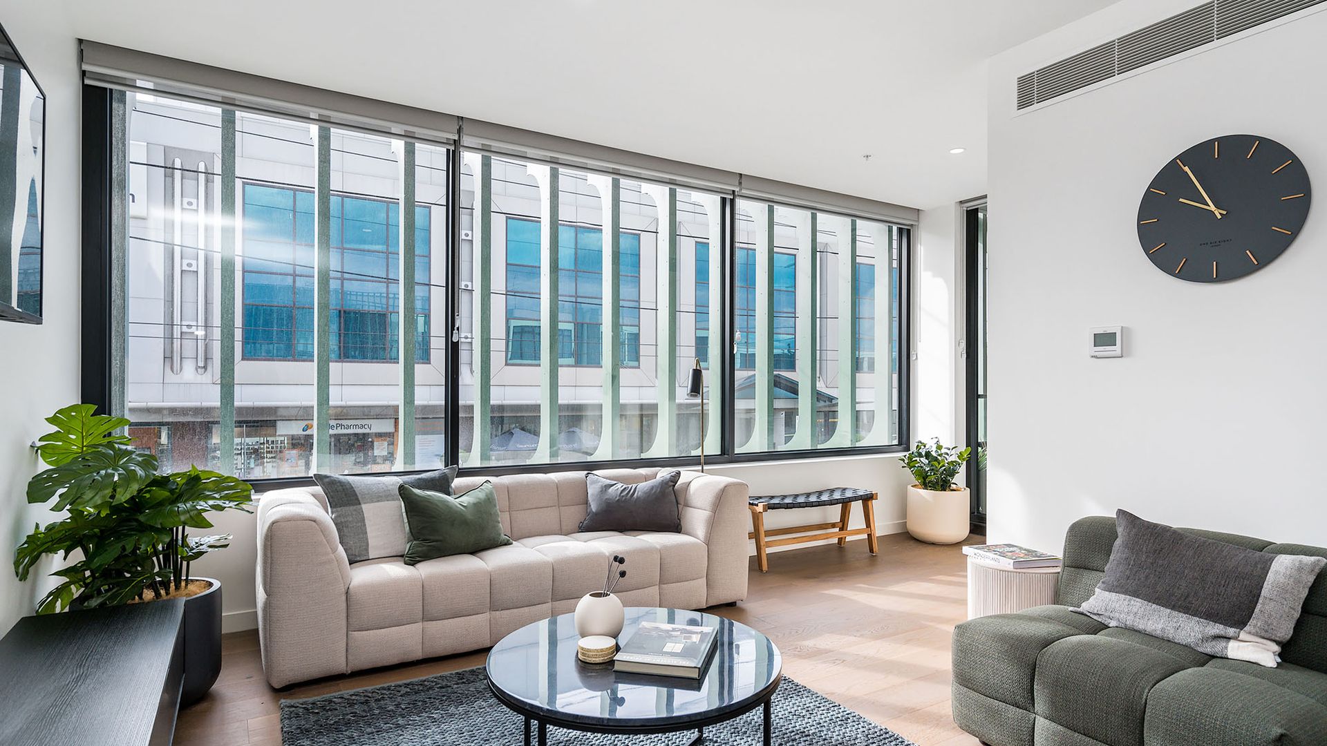 Axel Apartments 101 The Anderson