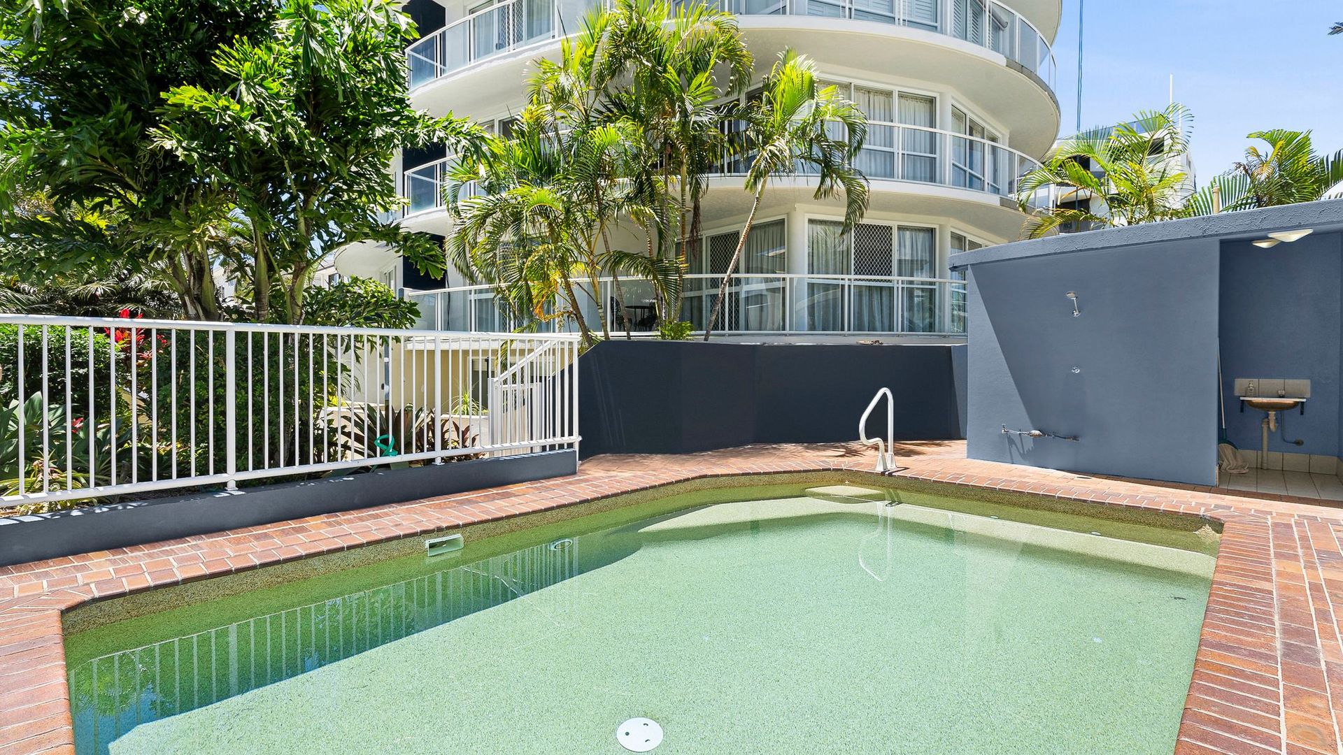 PUMICESTONE APARTMENTS UNIT 6