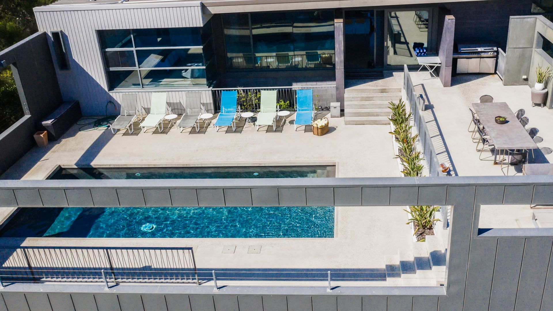 EAGLE POINT – THE BEST AIREYS INLET HAS TO OFFER
