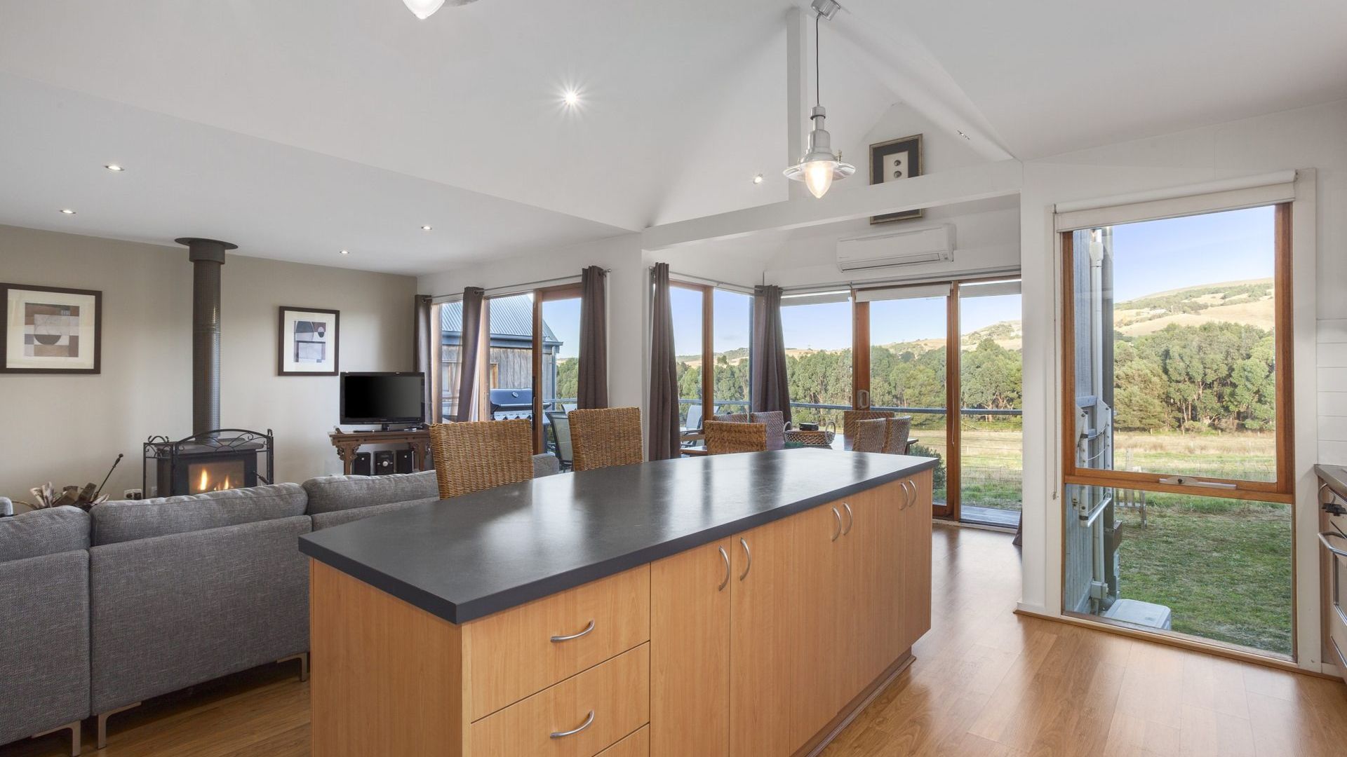Otway Vista 12