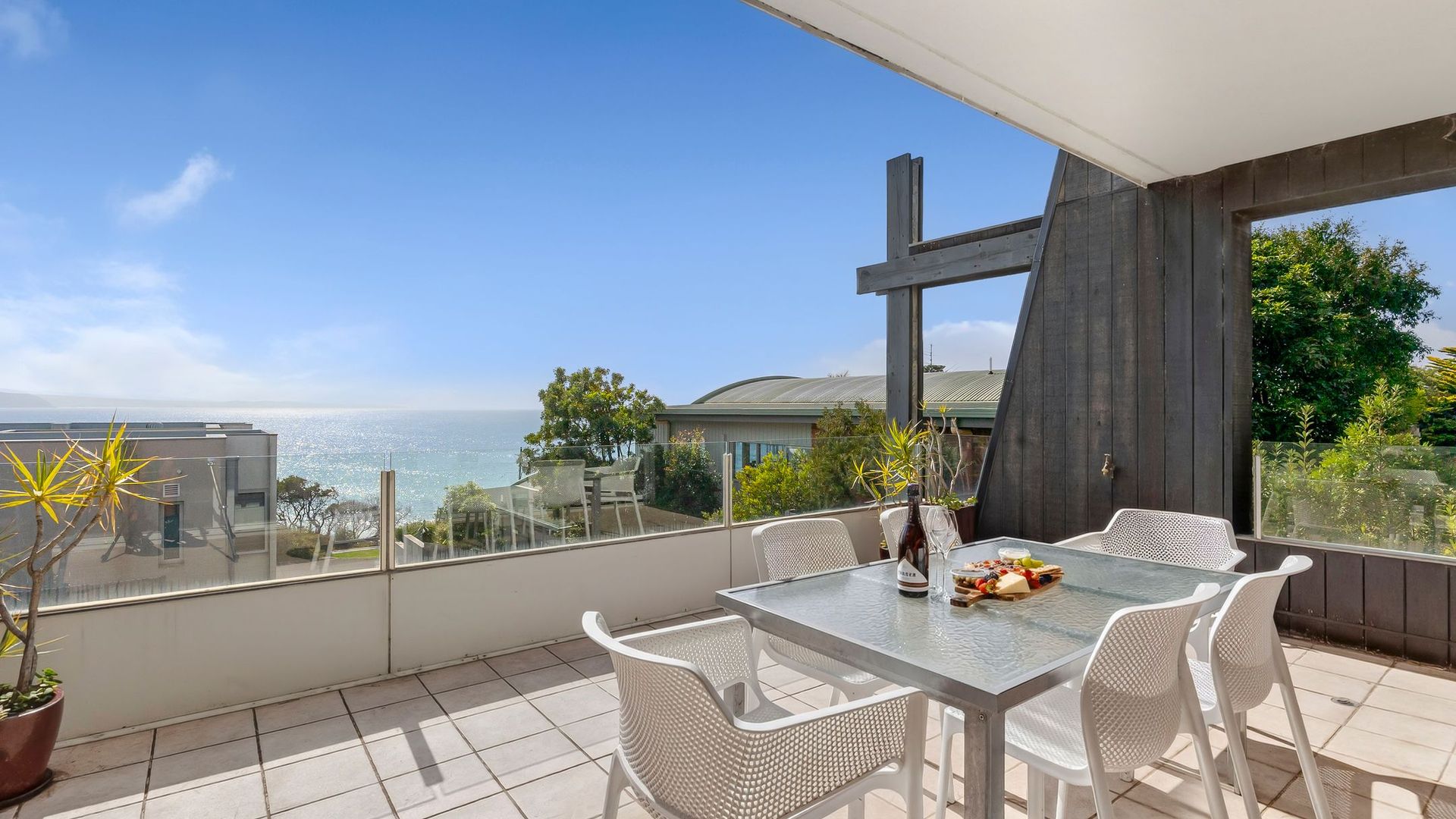 Apartment 15 Kalimna