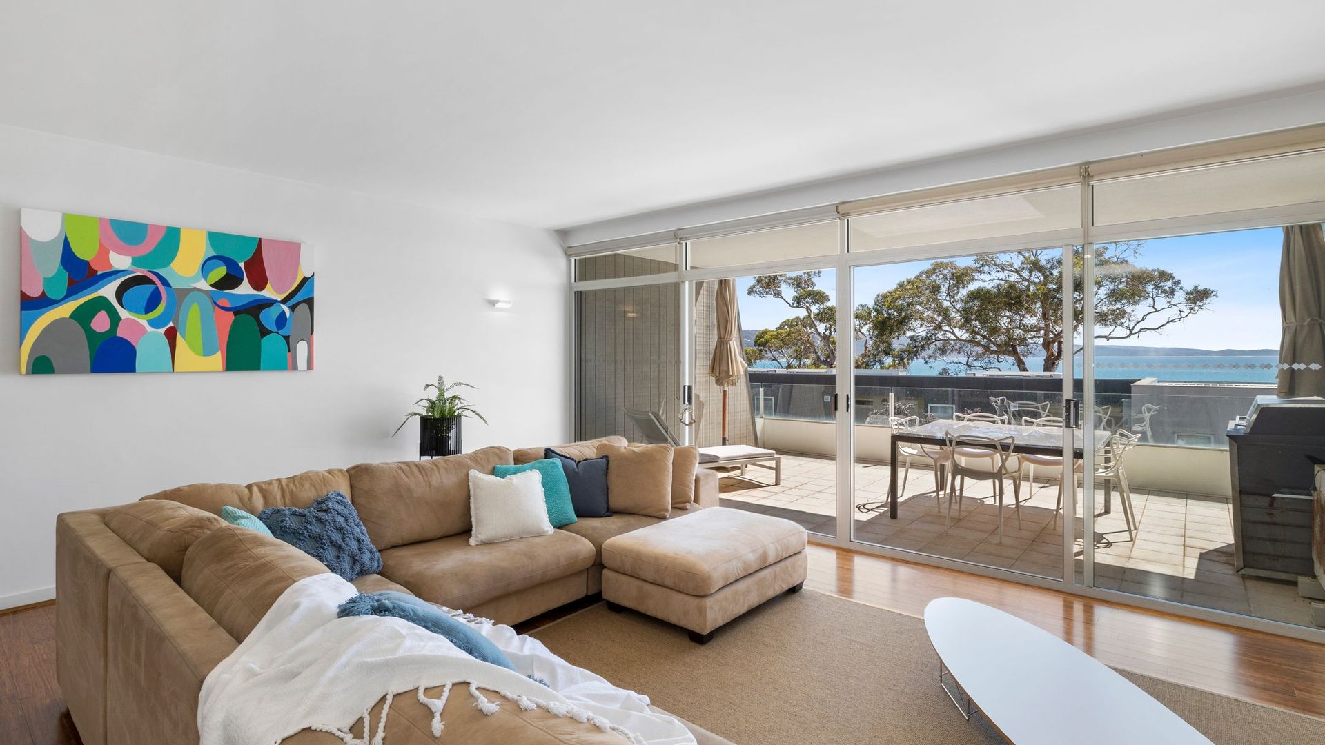 Apartment 18 Kalimna