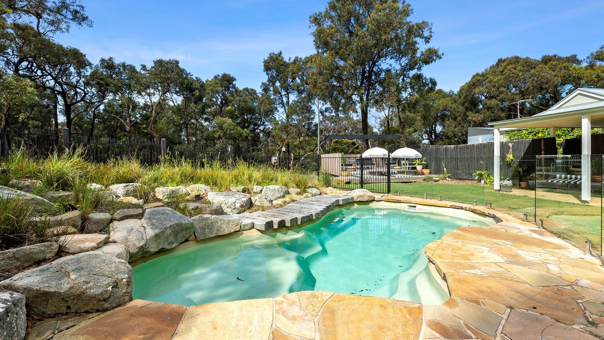 38a Bells Boulevard