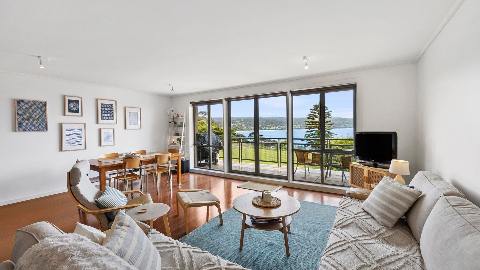 Apartment 30 Pacific Apartments