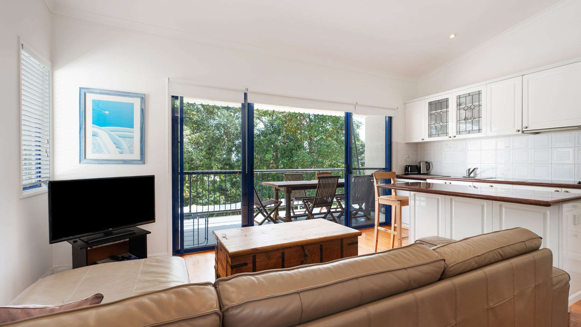 Kookaburra Lodge 4 Little Cove Road 8