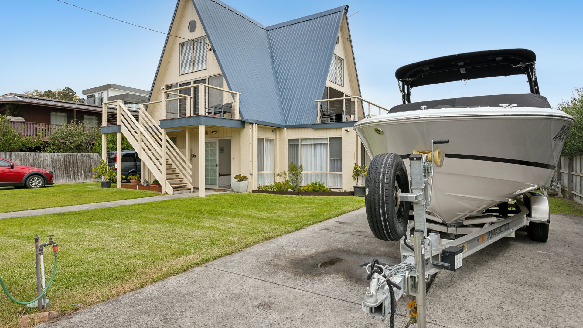 Rye Beach Chalet – Downstairs Only