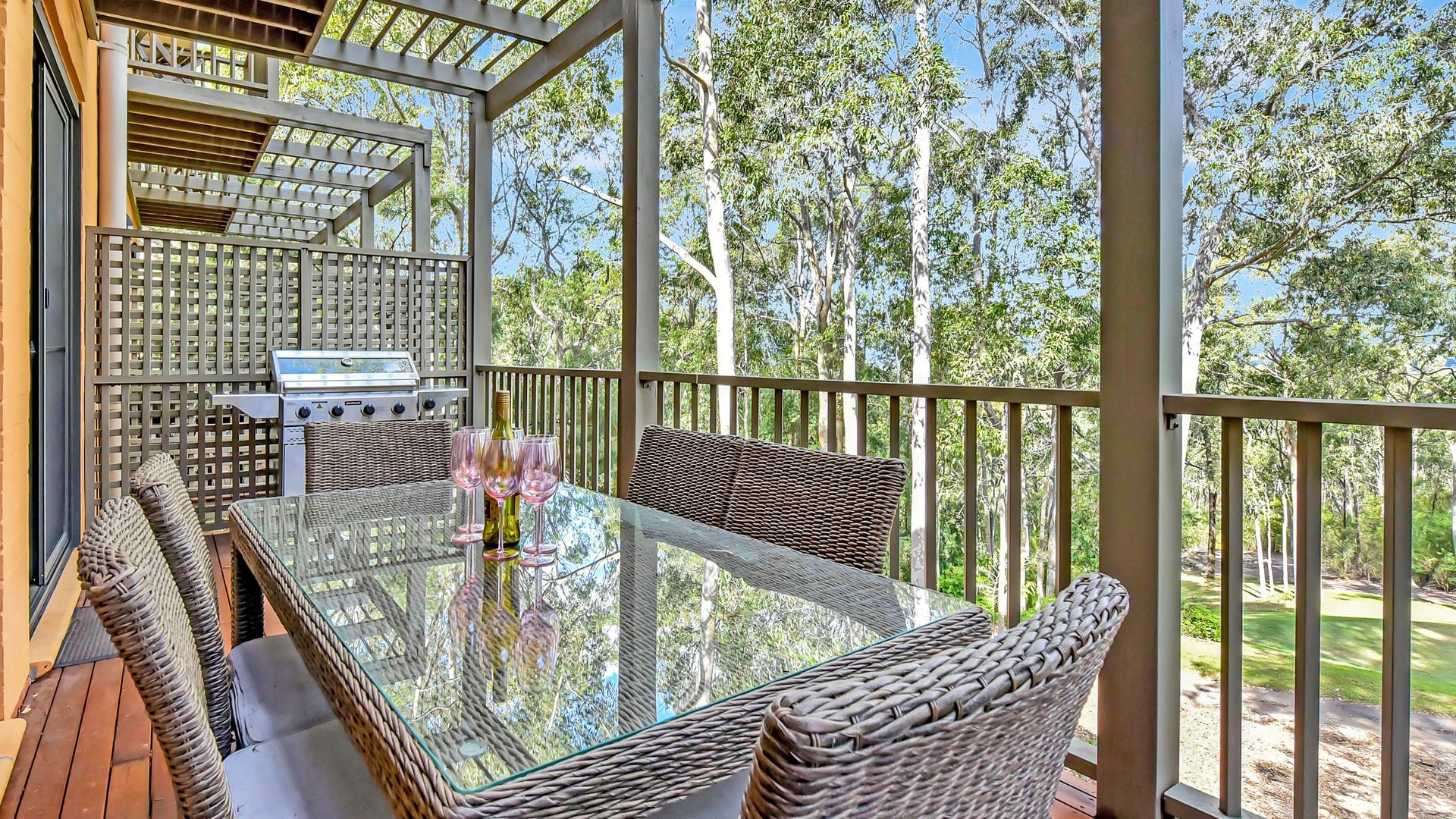 Villa 3br Bella Vista Villa located within Cypress Lakes Resort