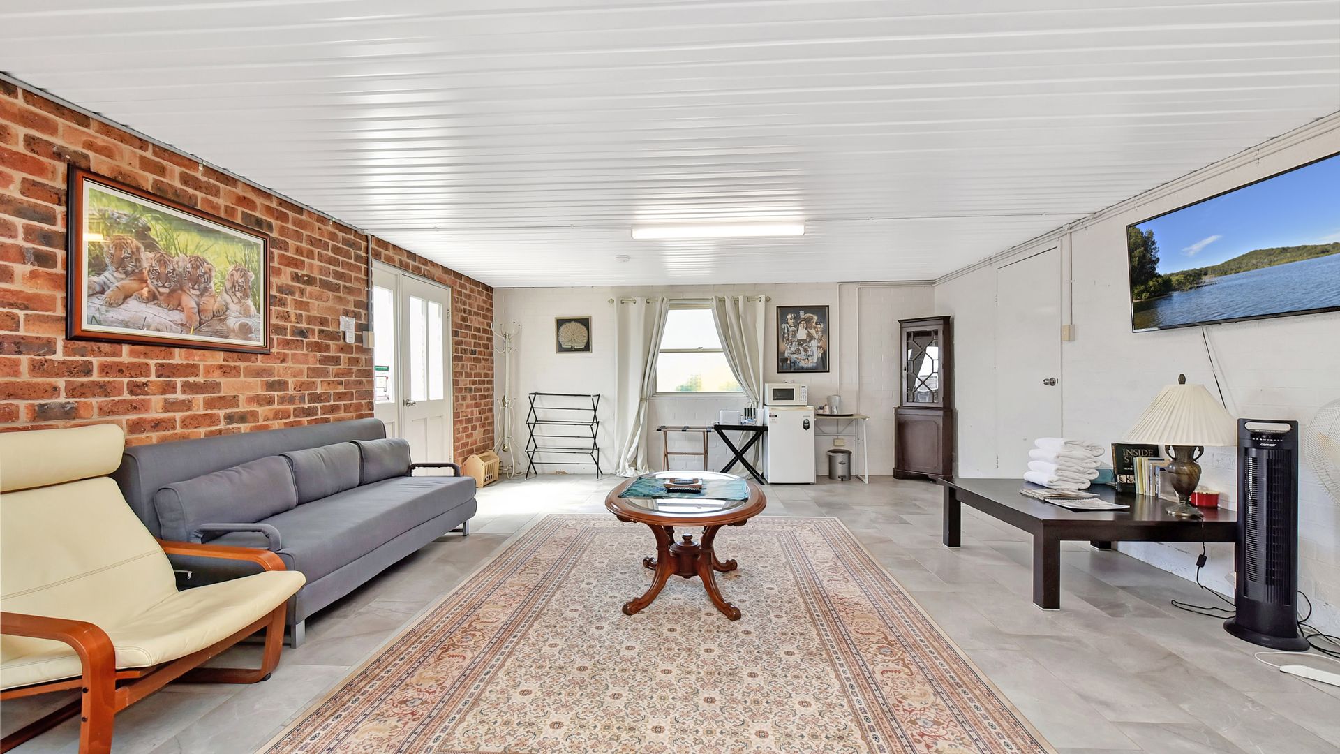 Noble Willow Studio Lovedale. A Cosy Unique Wine Country Refuge