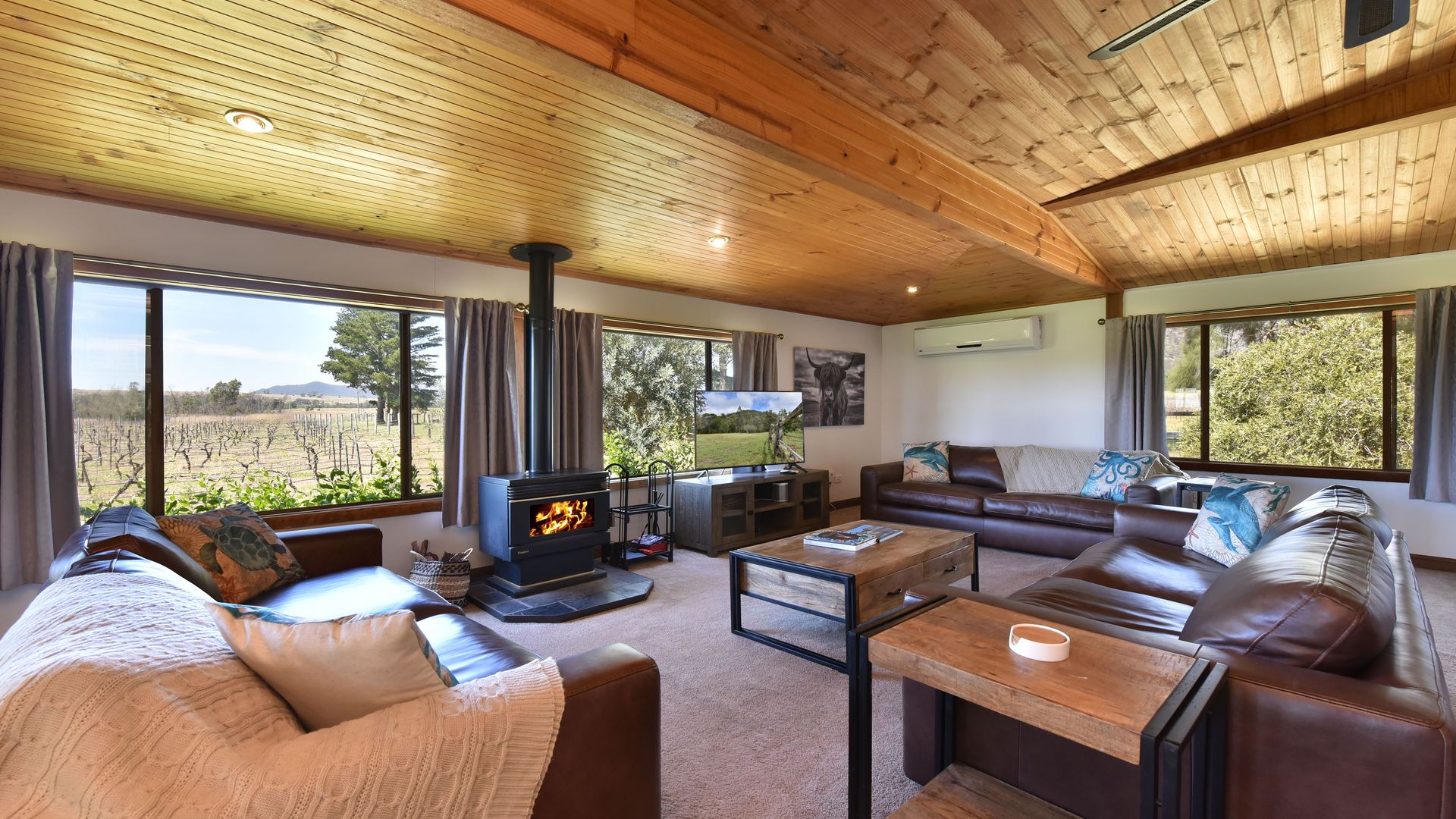 Soldiers Cottage Picturebook Vineyard Oasis