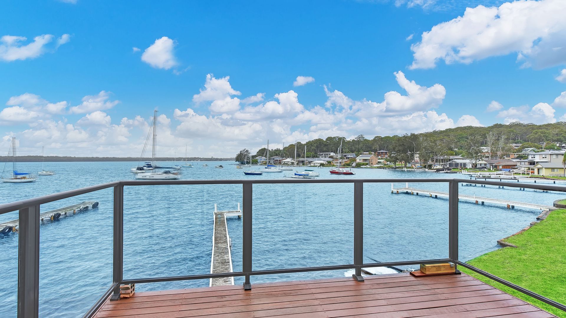 The Boat House – Absolute Waterfront 3br + Jetty