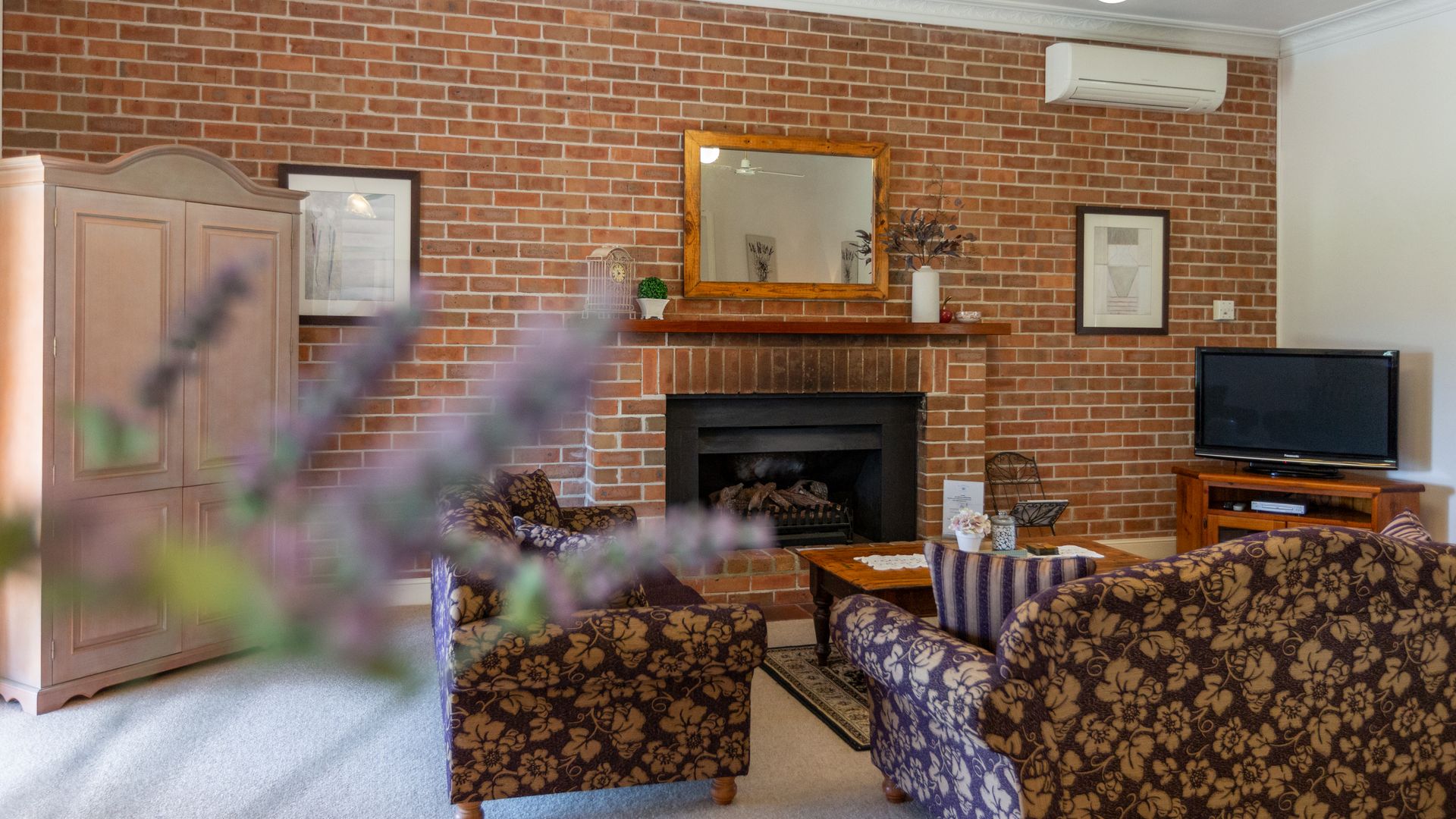 Luxe living room space with amazing design 