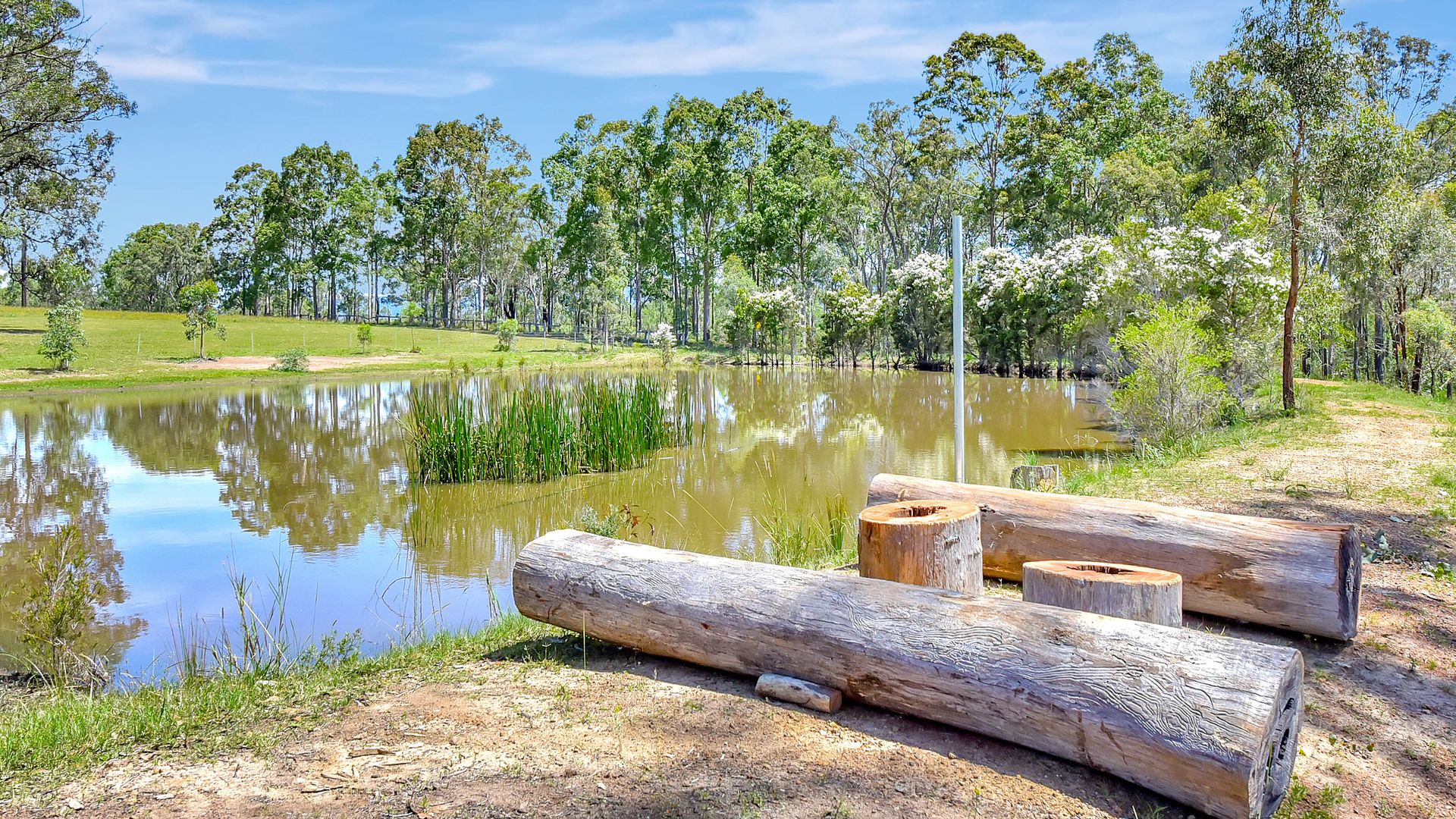 Two for Joy Estate. Sleeping 12, 2 Cottages
