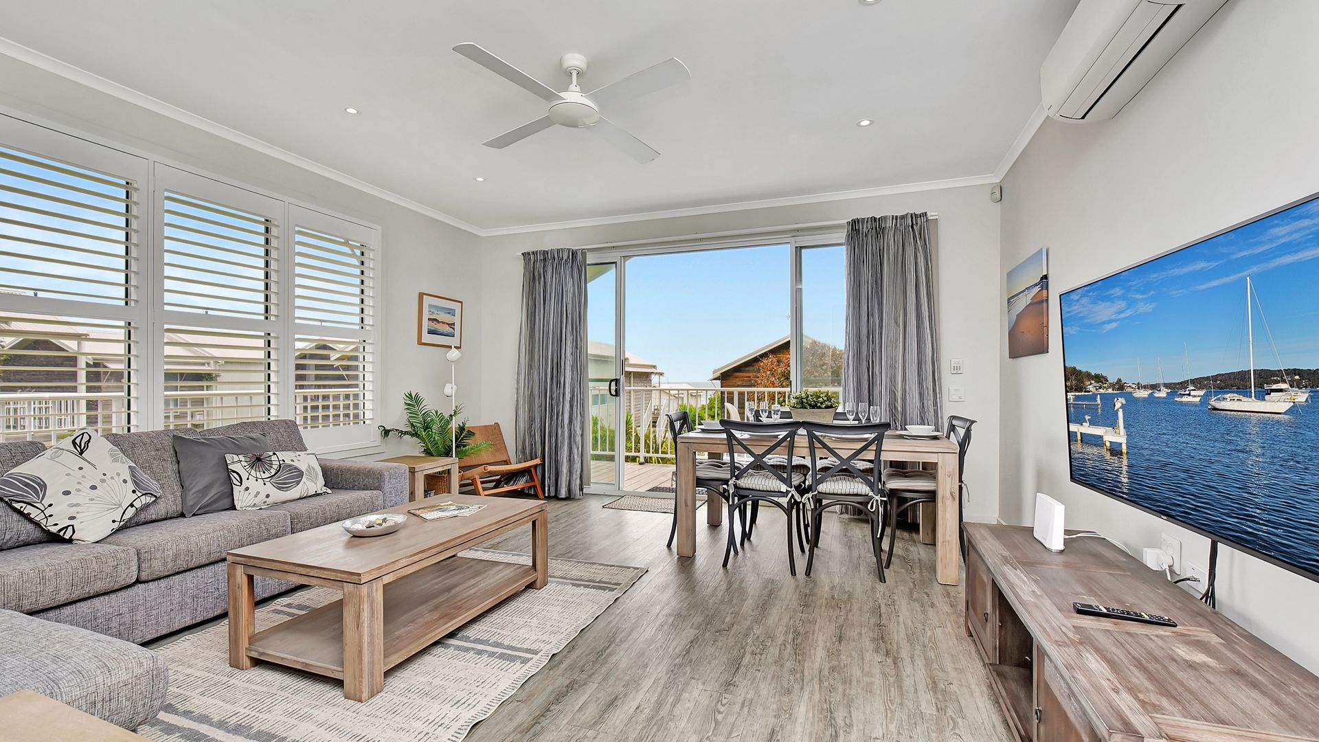 Azure Tides at Caves Beach Villas