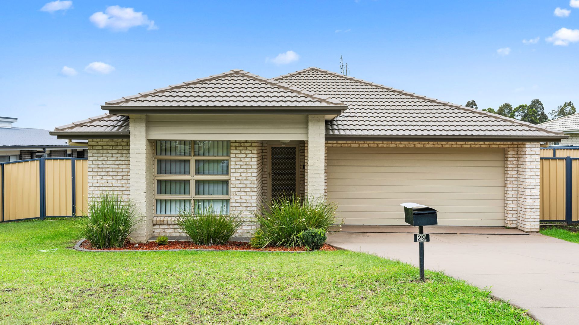Tempranillo Guesthouse Fire Pit Among the Vineyard