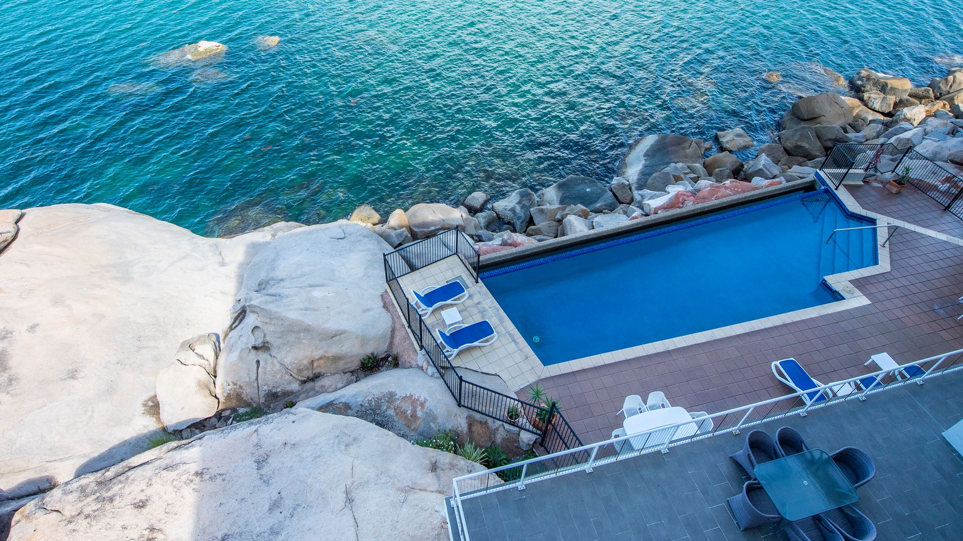 1 Bright Point Apartment 5404