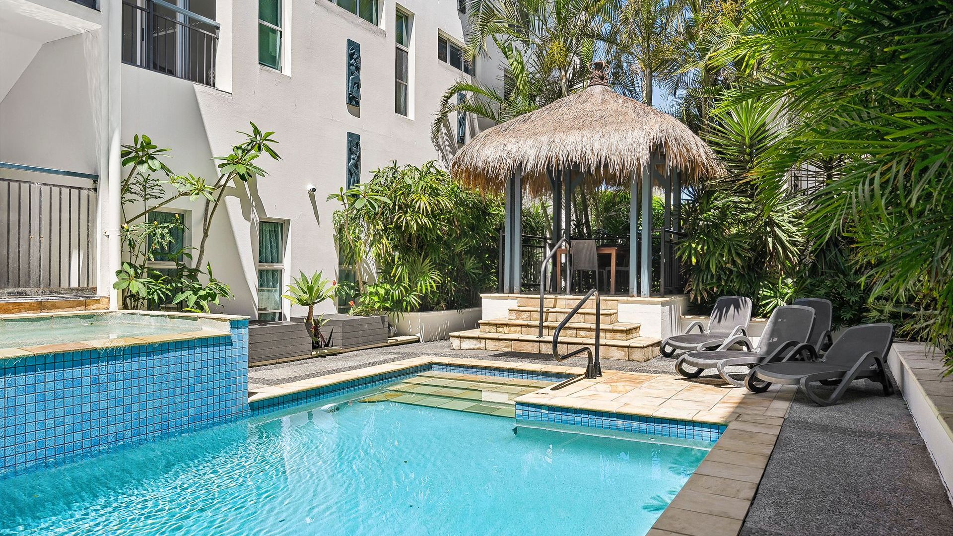 Paradiso 3 Bedroom Family 221