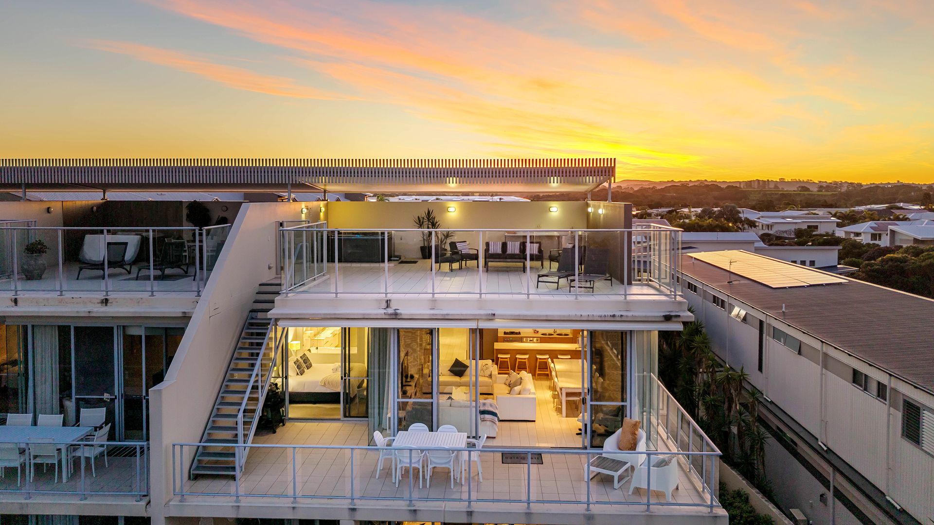 Luxury Apartment 1328 at Bells Boulevard