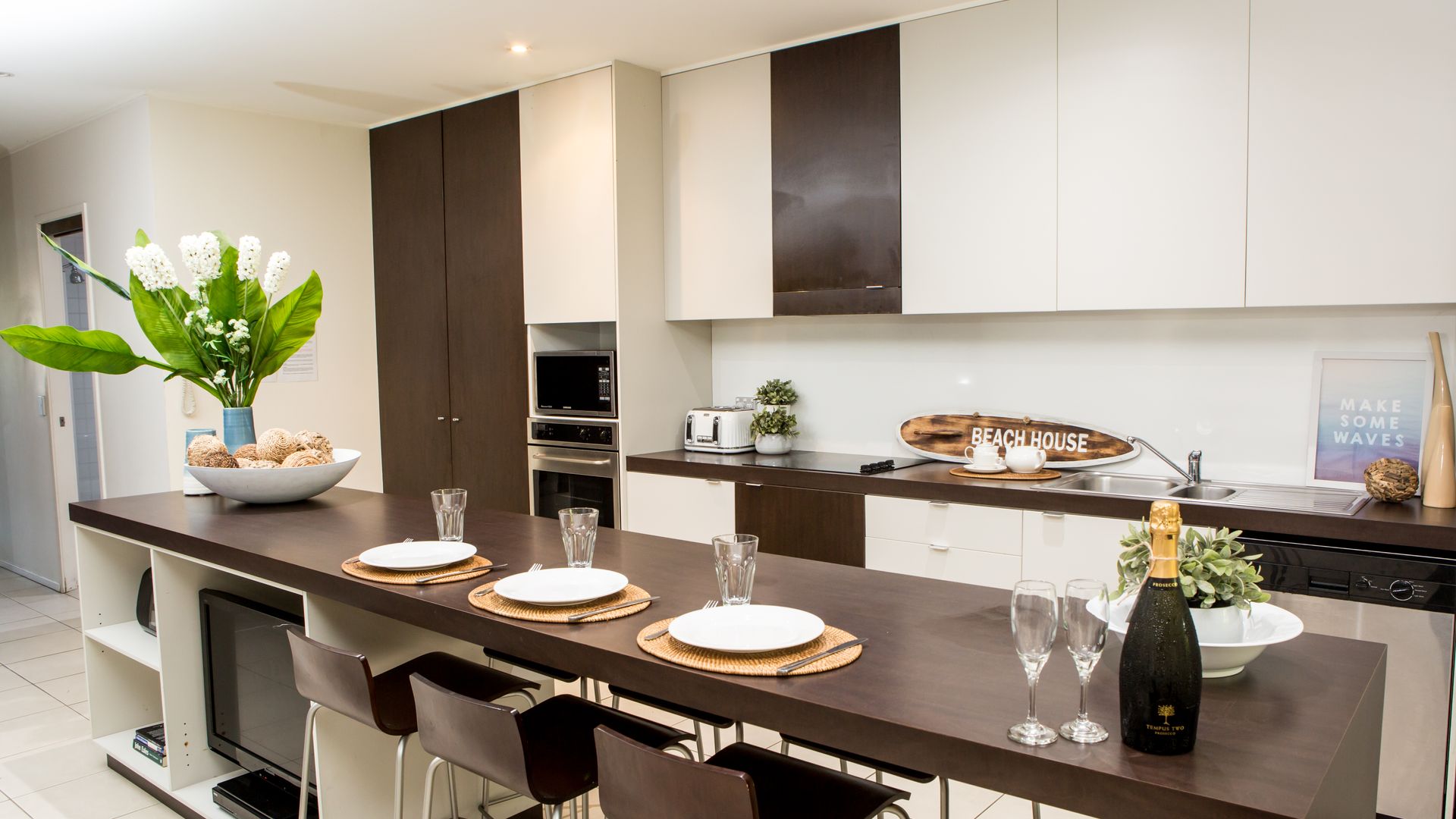 Paradiso 2 Bedroom Ground Floor 102