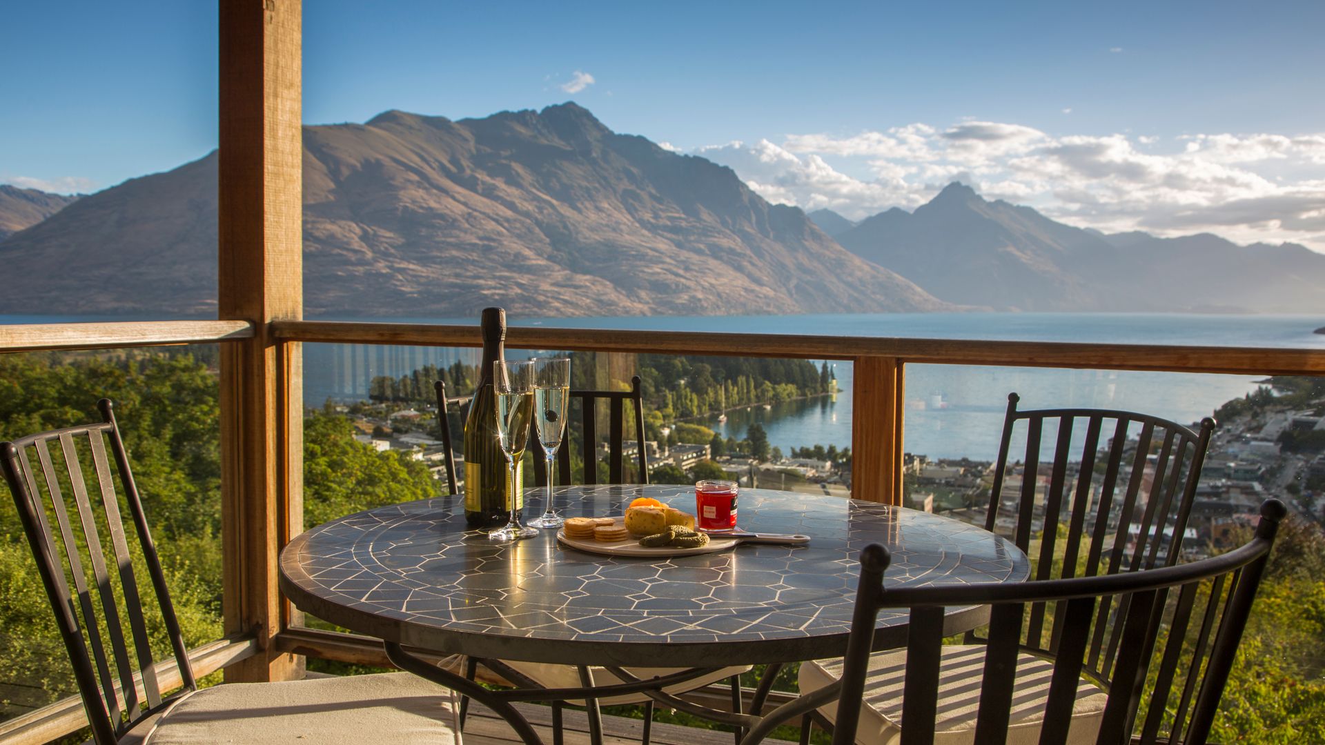 Queenstown Heights