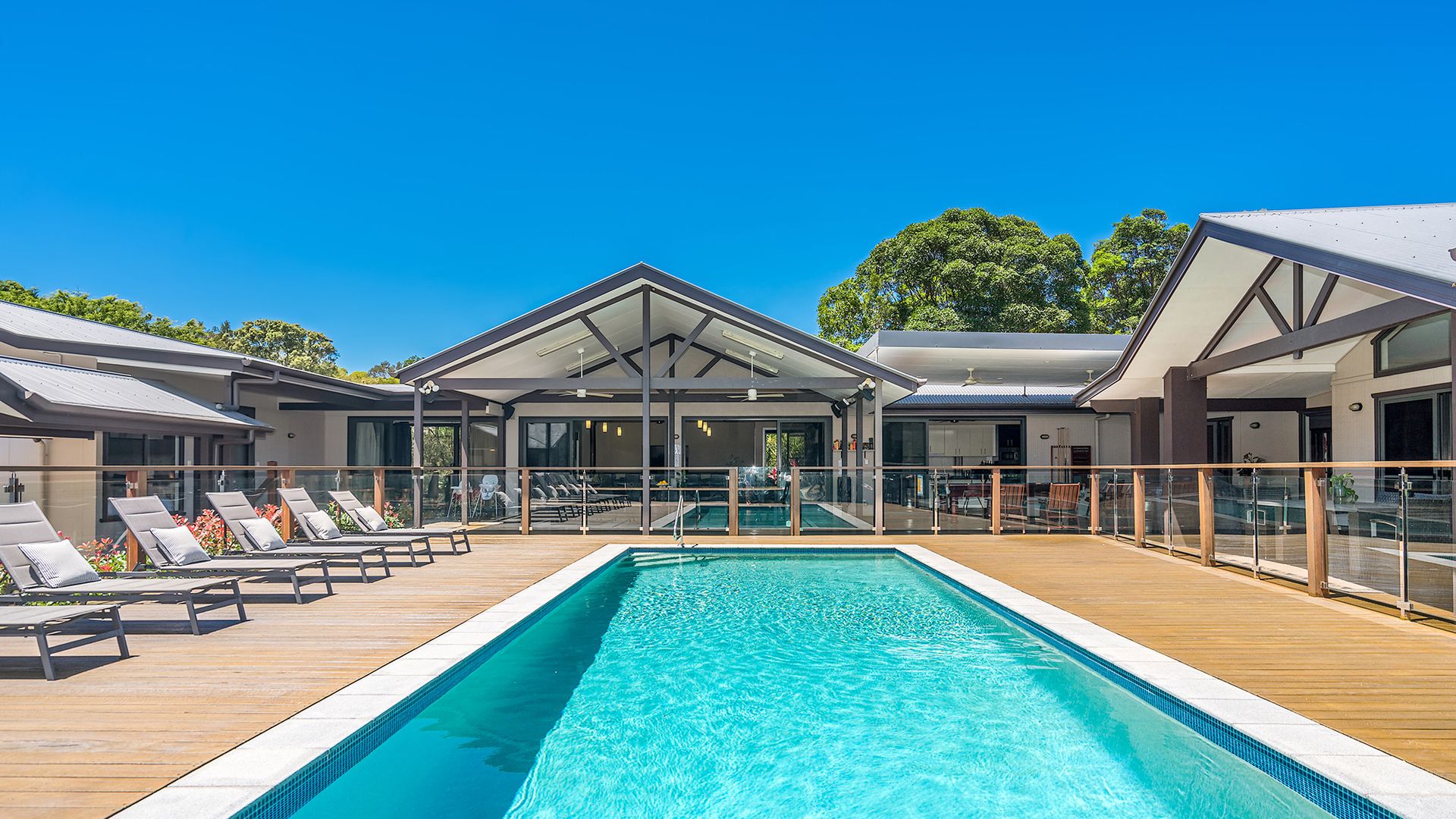 Lennox Coastal Retreat – resort-style home w. pool