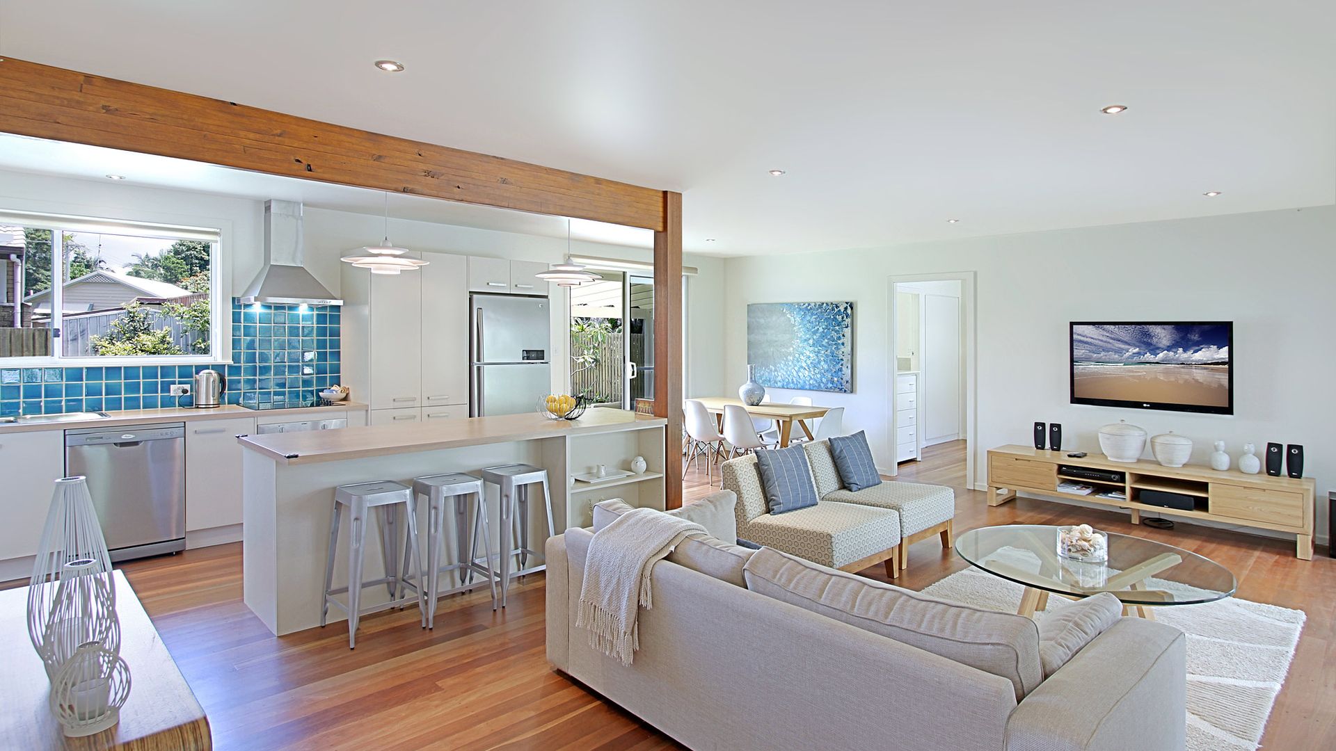 Mi Casa – stylish beach house near town & surf