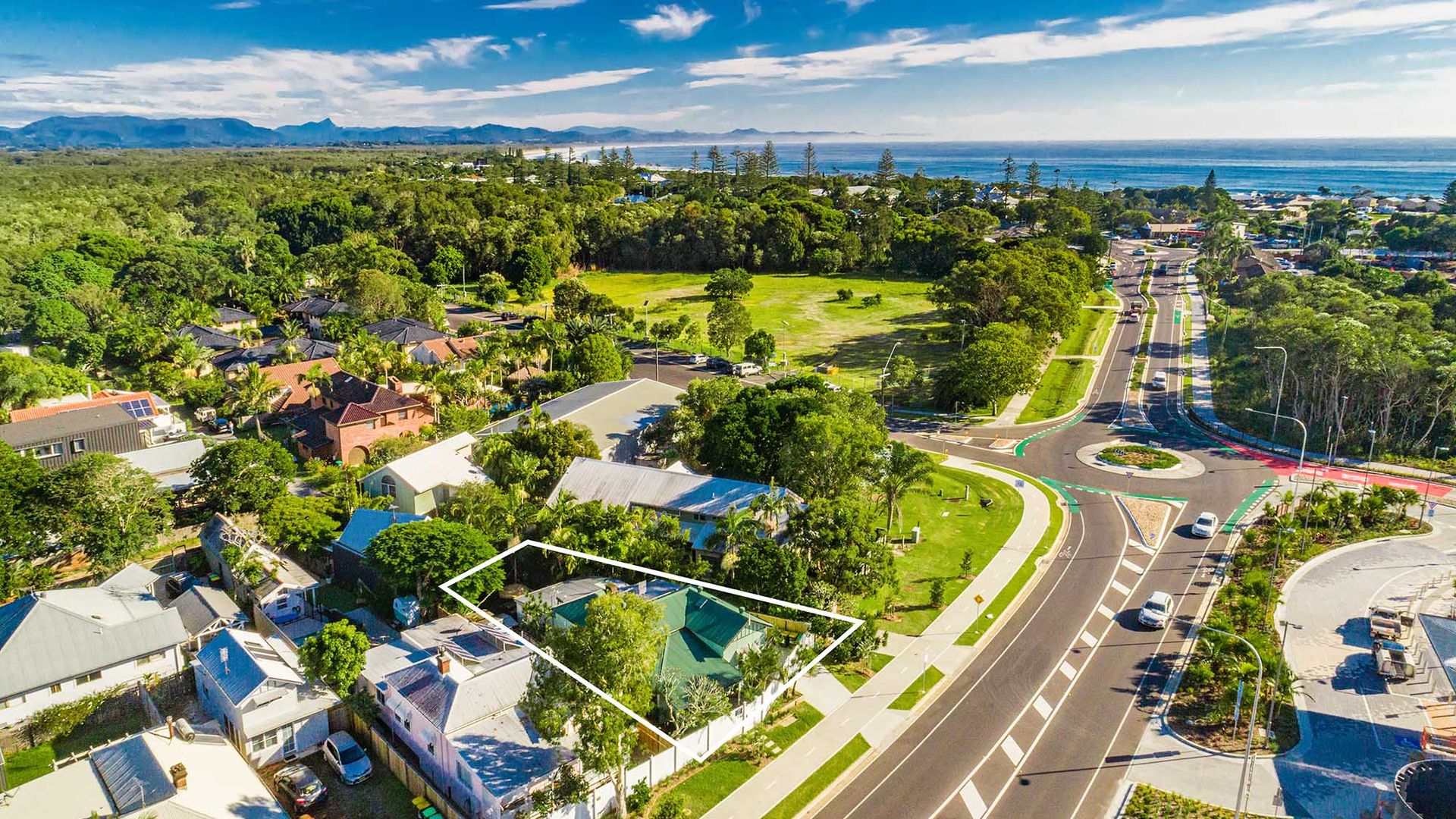 Gidgets House – renovated beach house with hot tub