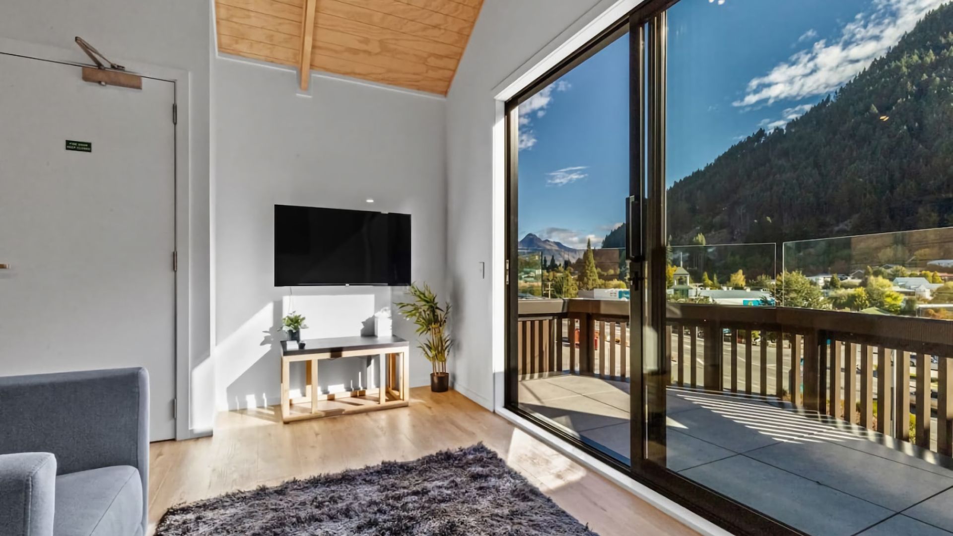 Patio and Alpine Vies