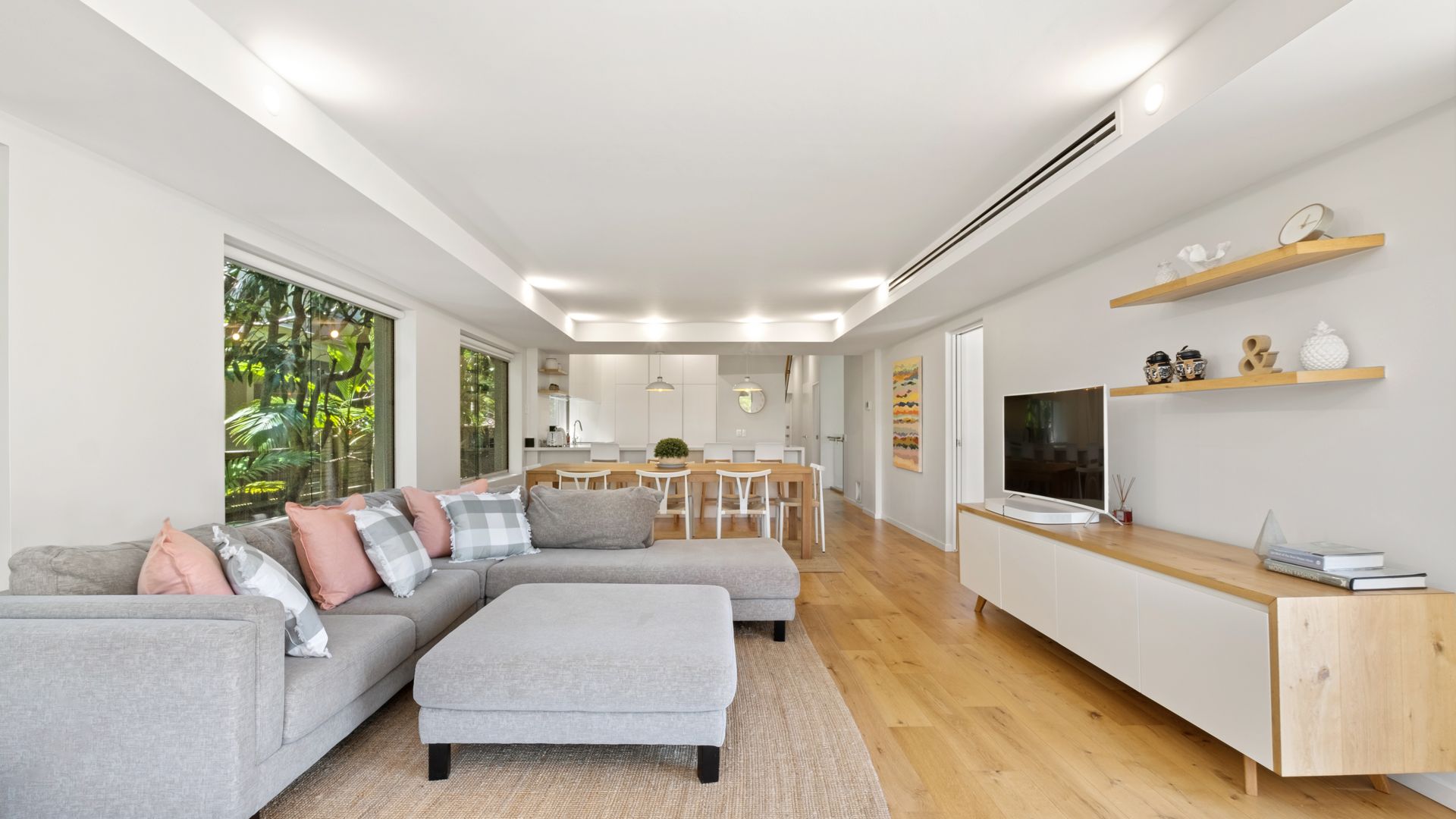 Audrey – Little Cove