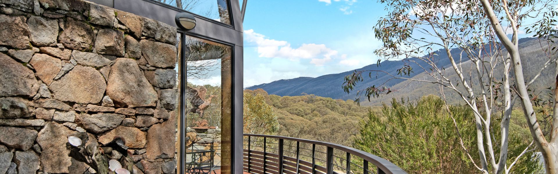 Les Perrieres Chalet at Crackenback