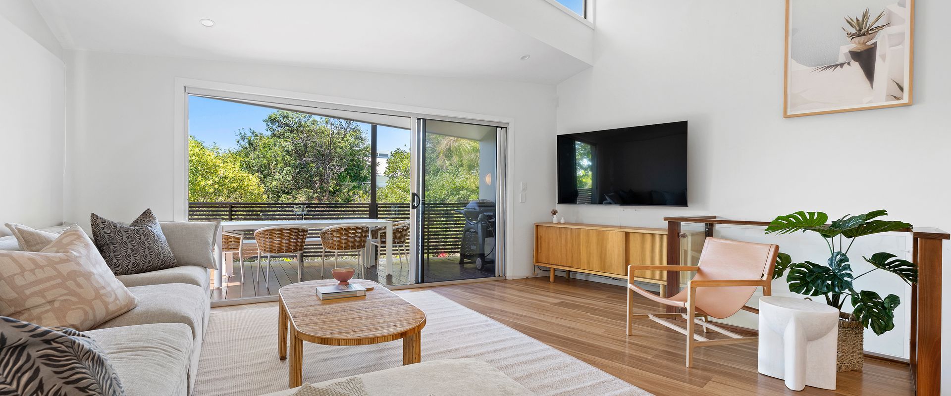 1 Horizon Terraces – Beautifully Styled Duplex