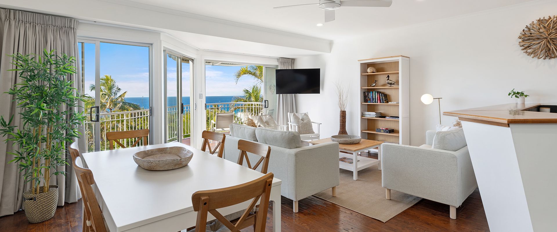 6 Andari – Sweeping Sunshine Beach Views Close to Everything