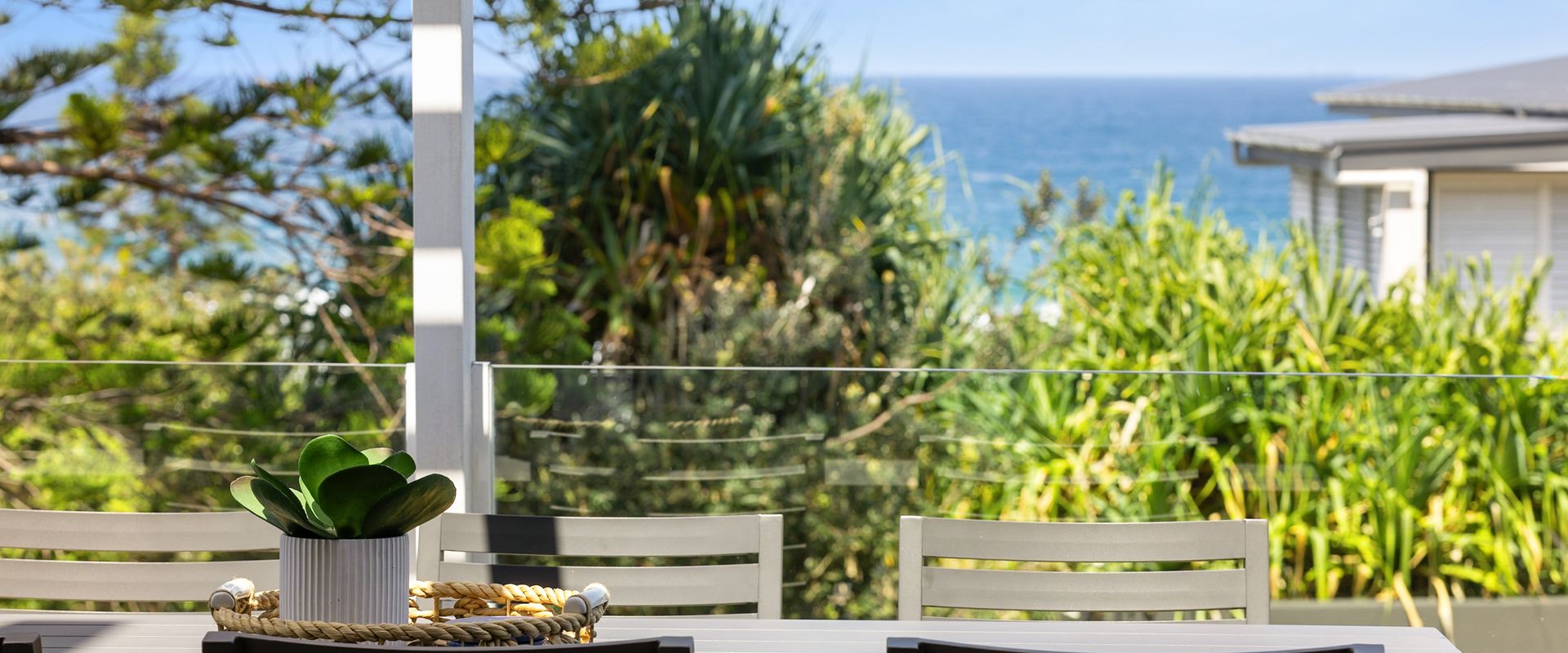 1 Craiglea Lodge – Prime Location Right at the Beach