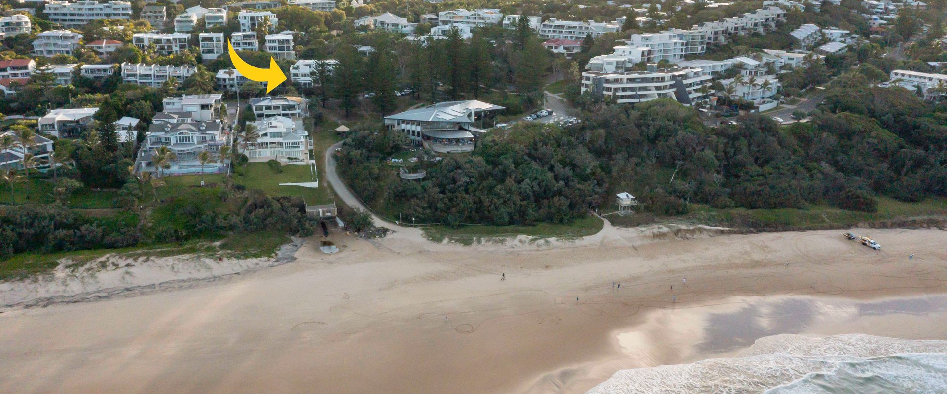 1 Craiglea Lodge – Prime Location Right at the Beach