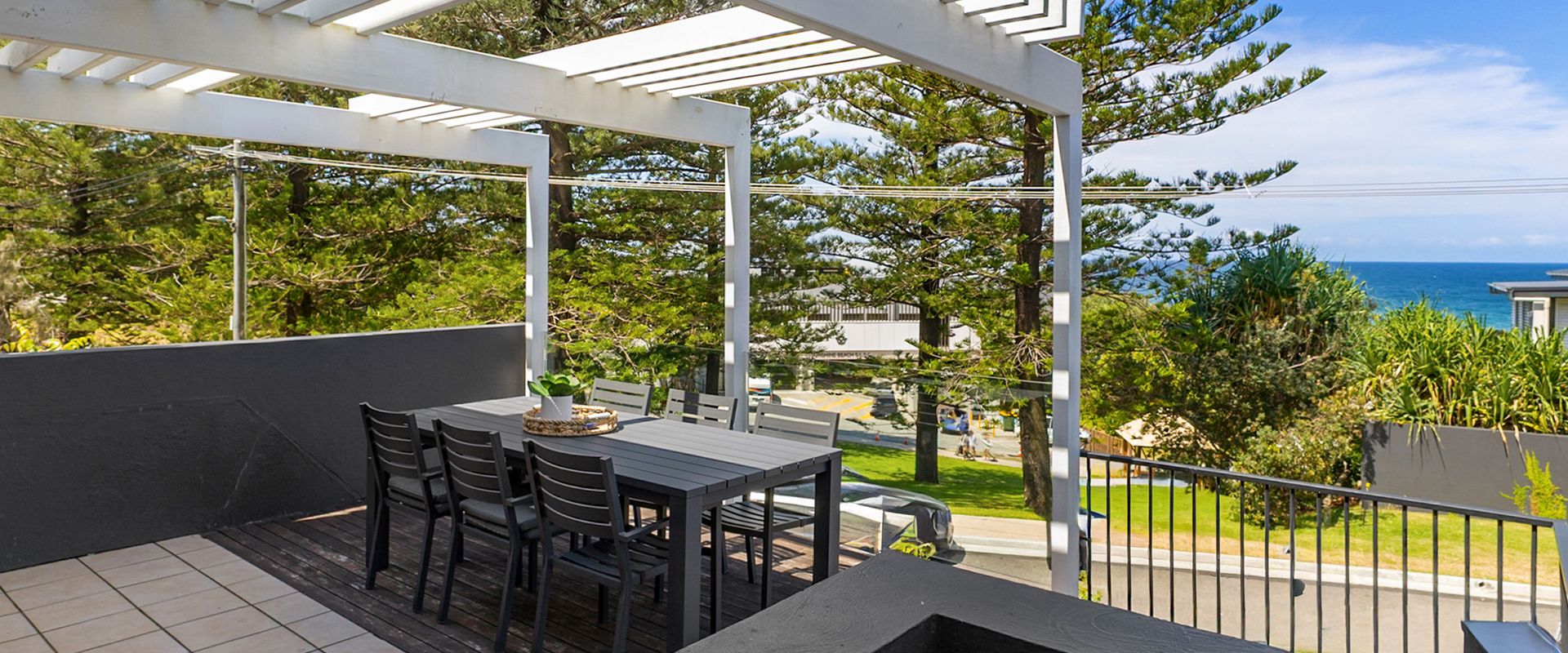 1 Craiglea Lodge – Prime Location Right at the Beach